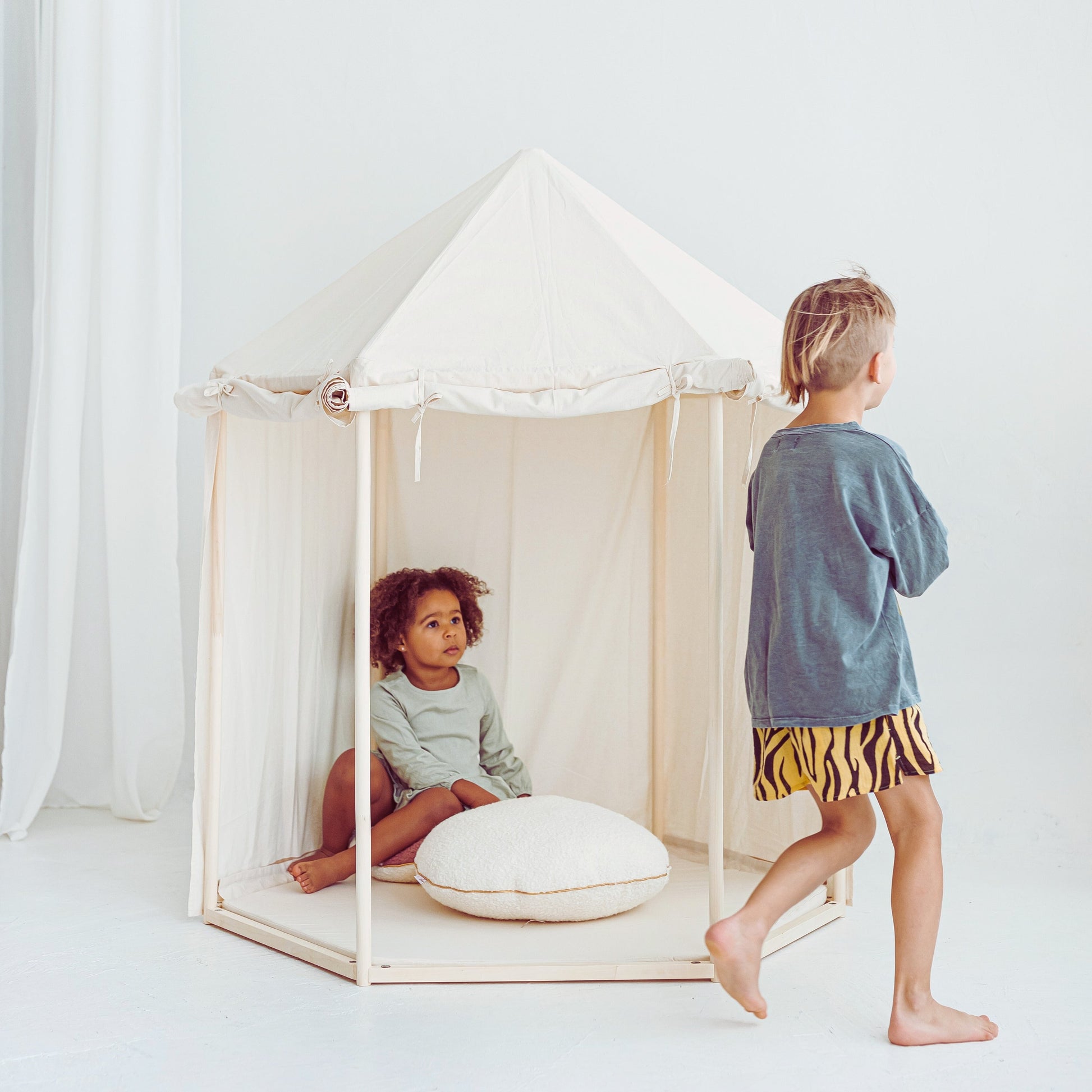 Indoor Pavilion Playhouse Tent