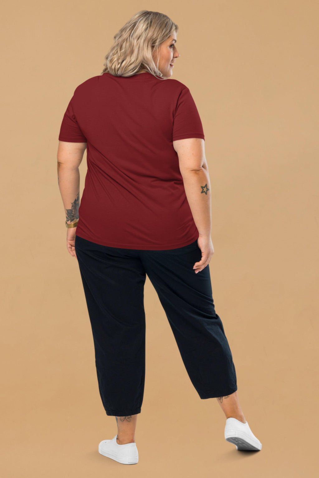 Koala T-Shirt in Burgundy