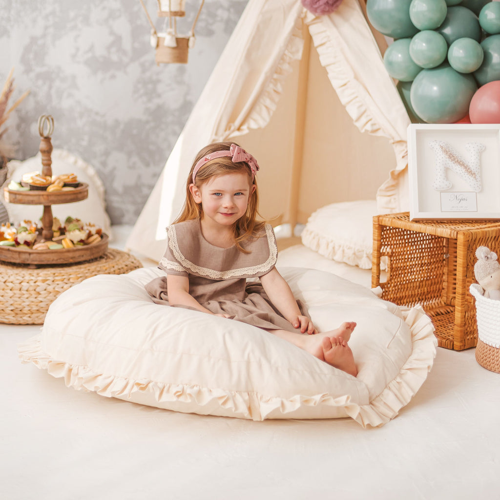 Large Floor Cushion with Ruffled Edges