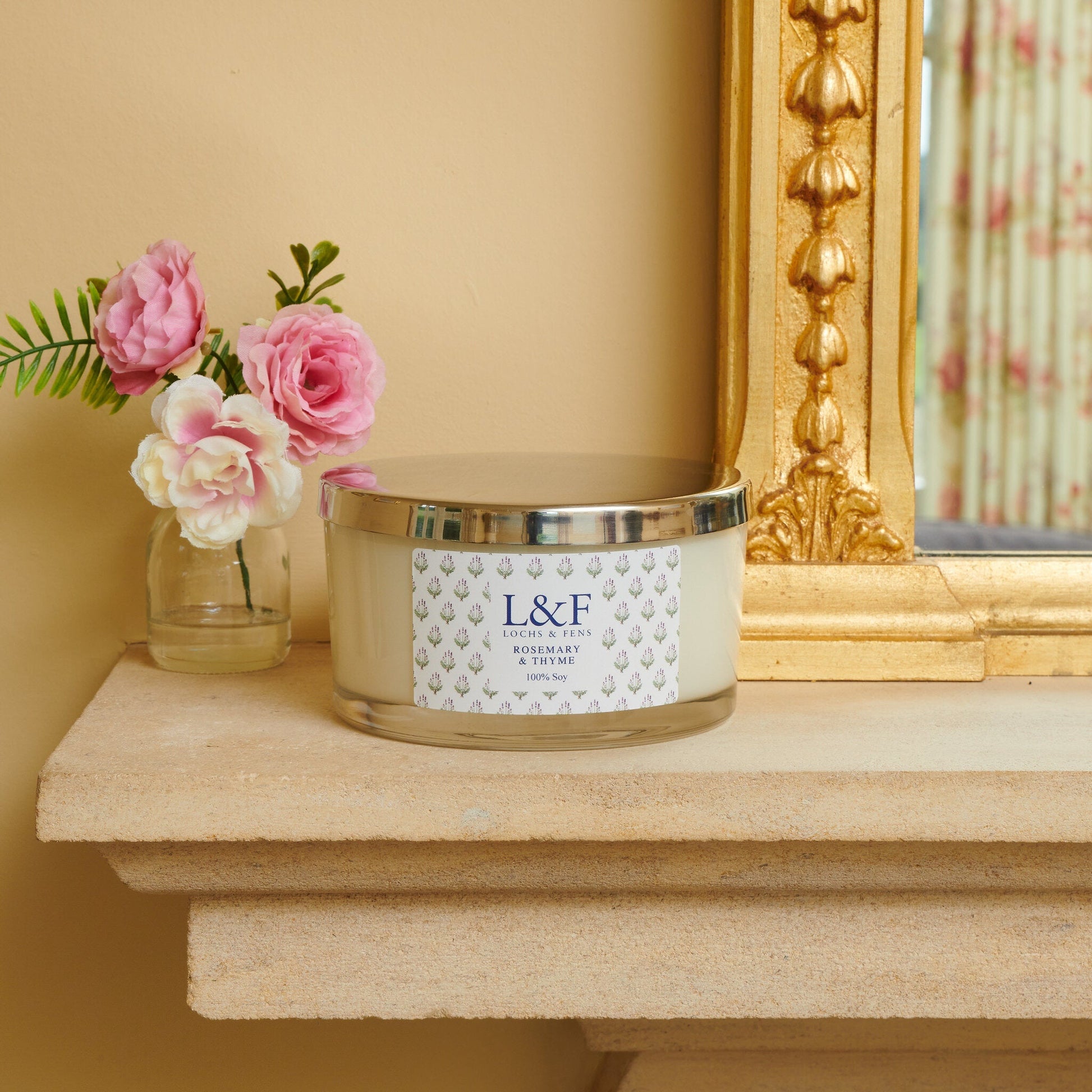 Double wick Soy Candle - Rosemary & Thyme