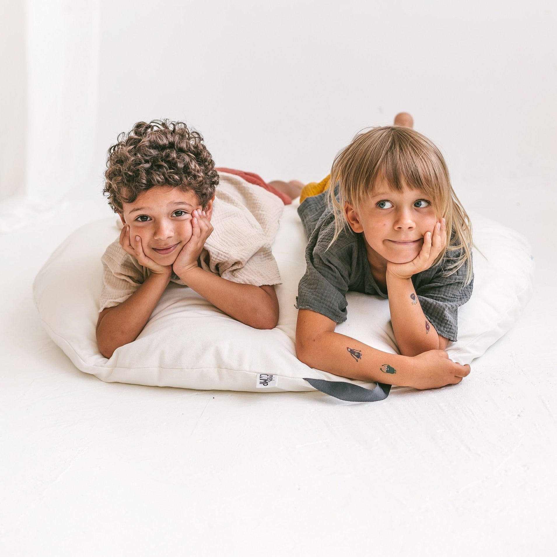 Lounger Floor Pillow with Handle in Milk Canvas