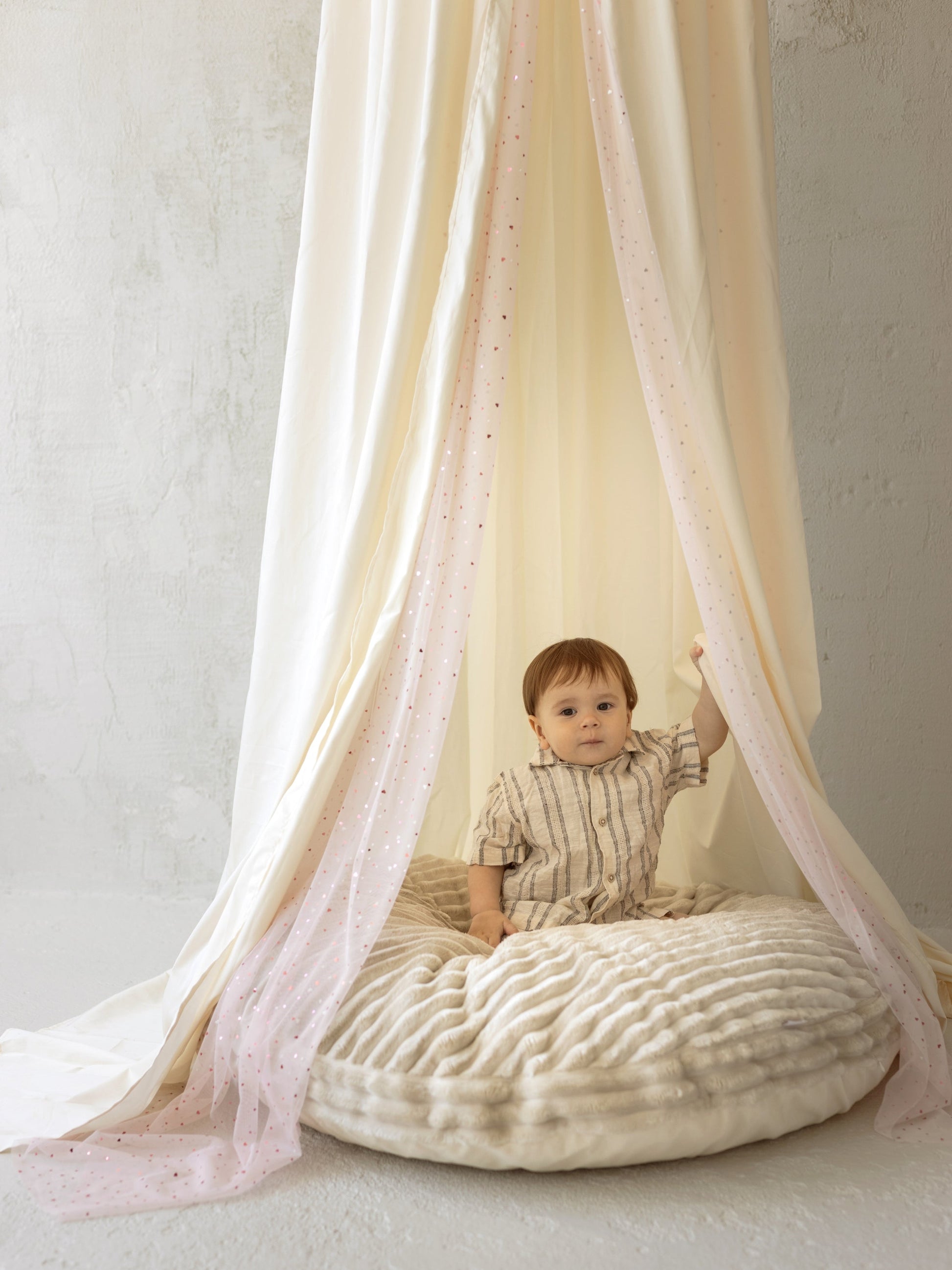 Kids Bed Canopy with Tulle and Tassels in Cream