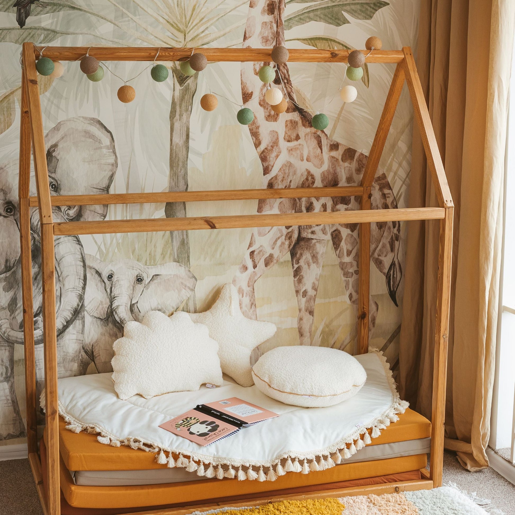 Ecru Boucle Seashell Cushion with Golden Trim