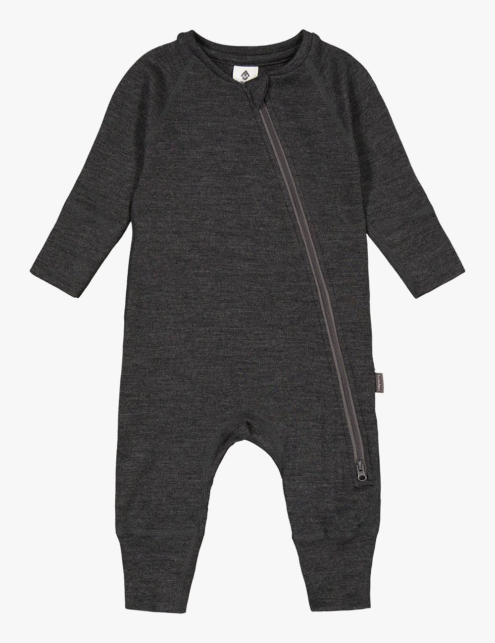 close-up of the smooth two-way zipper on a mulesing-free merino wool baby jumpsuit for easy dressing