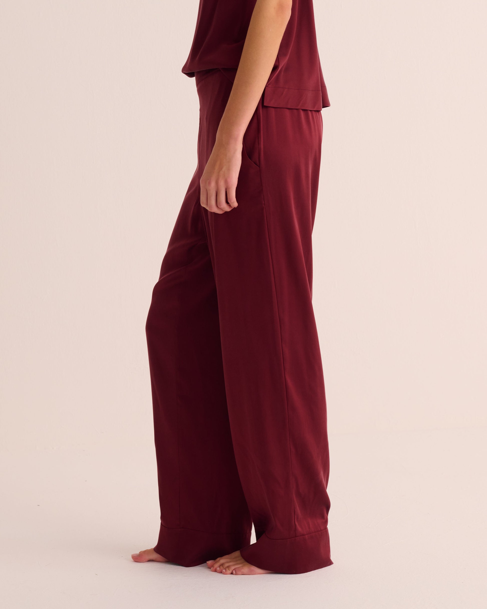 Merlot Organic Stretch Silk Retro Shirt and Bottoms Set