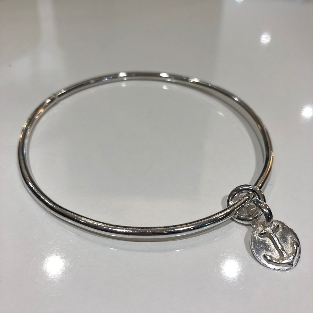 Anchor Disc Silver Bangle