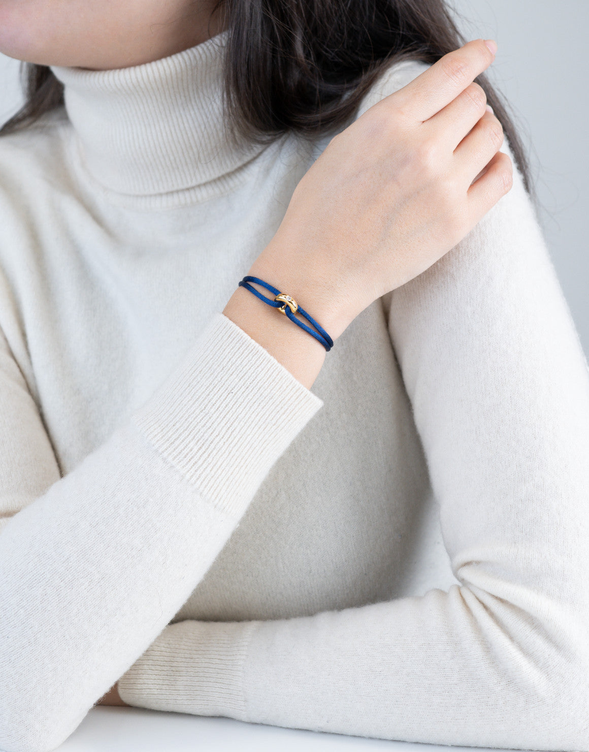 Golden Diamond Cord Bracelet