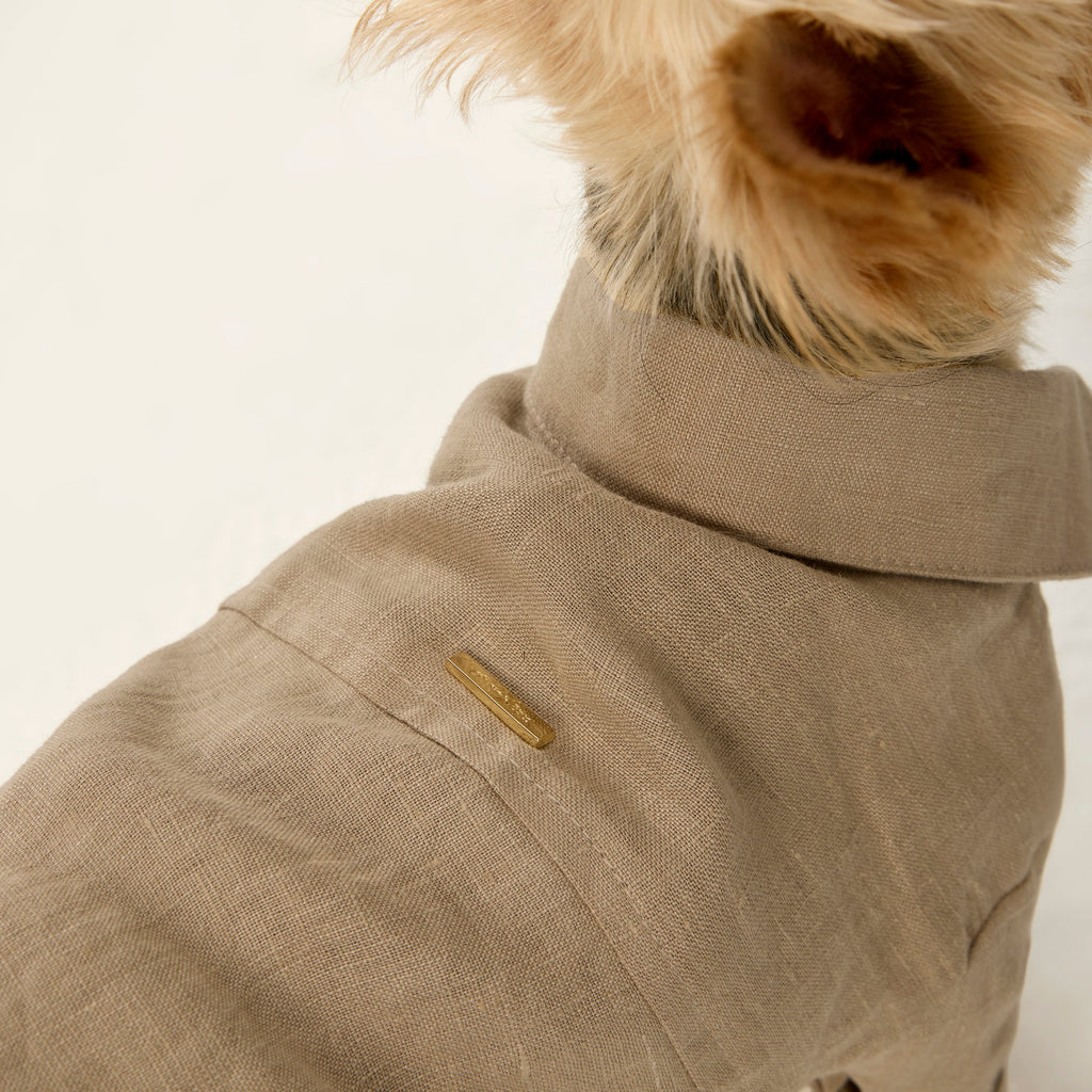 Pure Linen Shirt with Golden Buckle