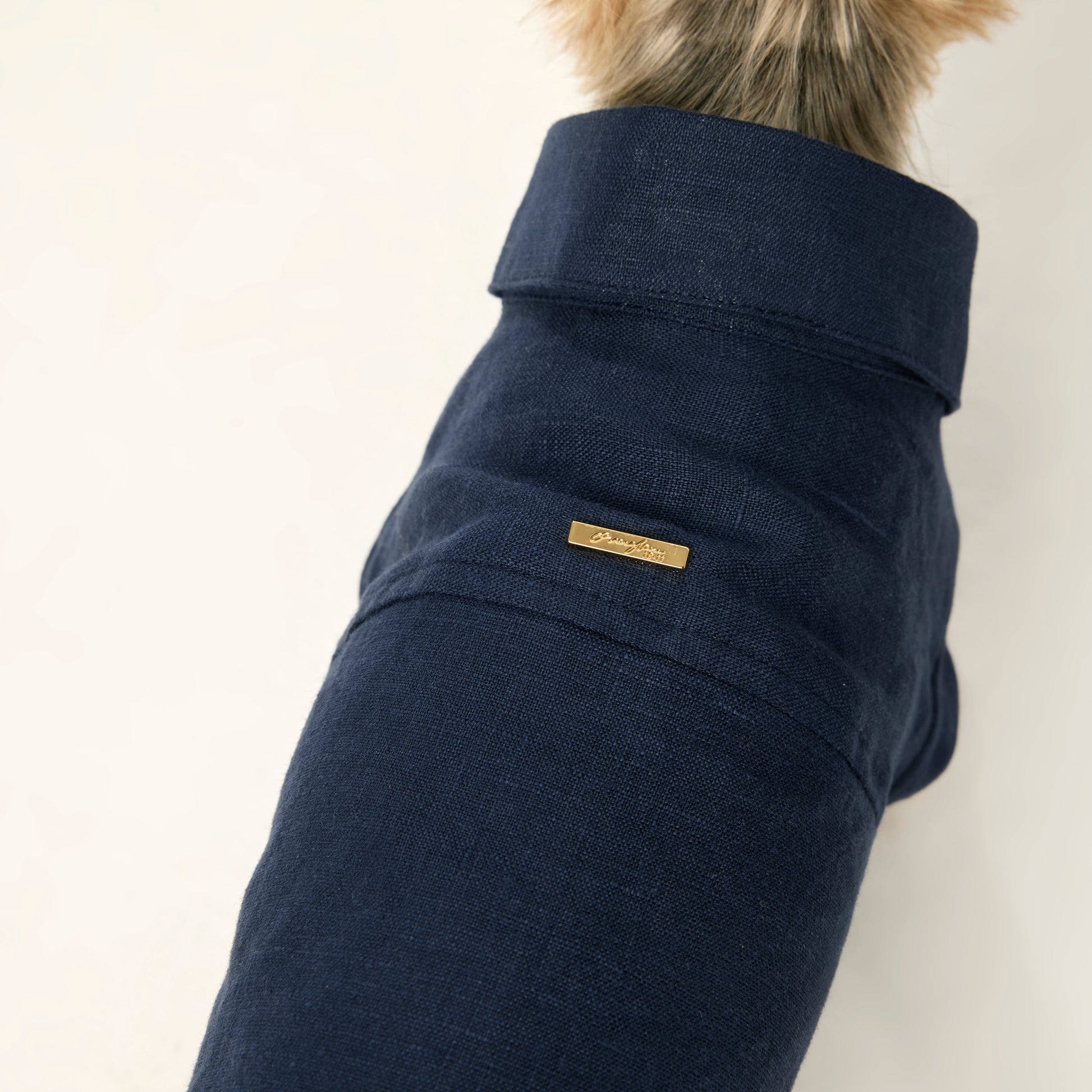 Pure Linen Shirt with Golden Buckle