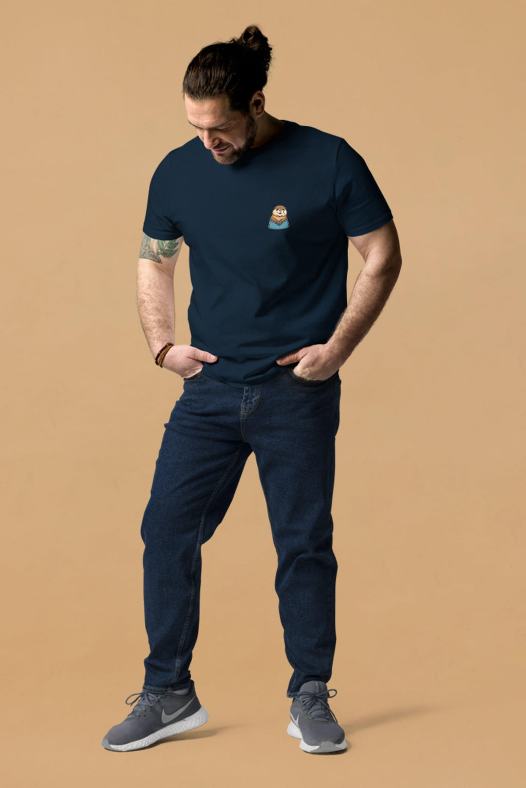 Otter Pocket T-Shirt in Navy