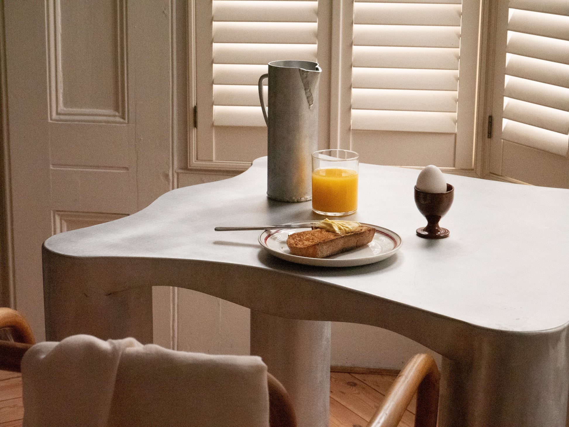 Kitchen table