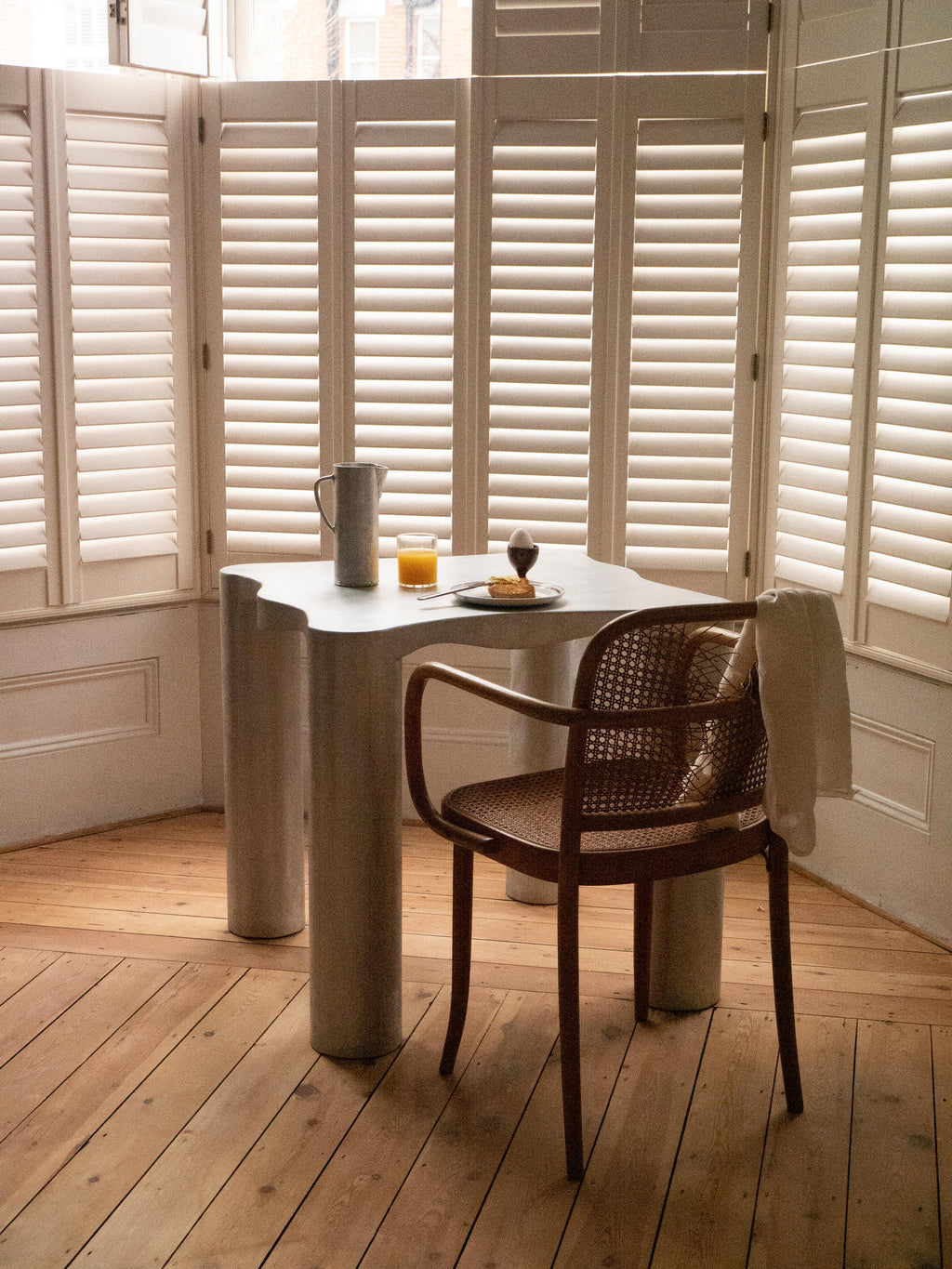 Kitchen table