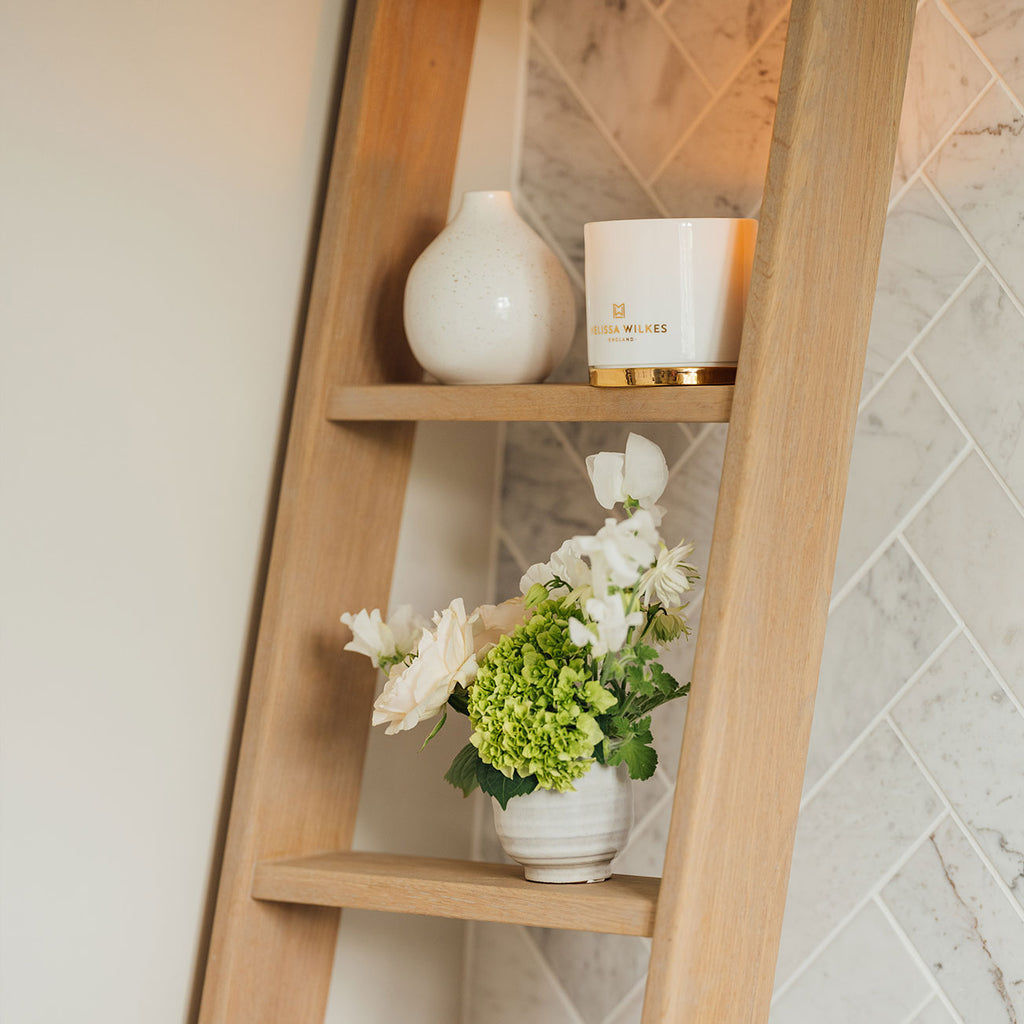 Pomelo Bitters Fine Bone China Candle with Gold Gilt Lid