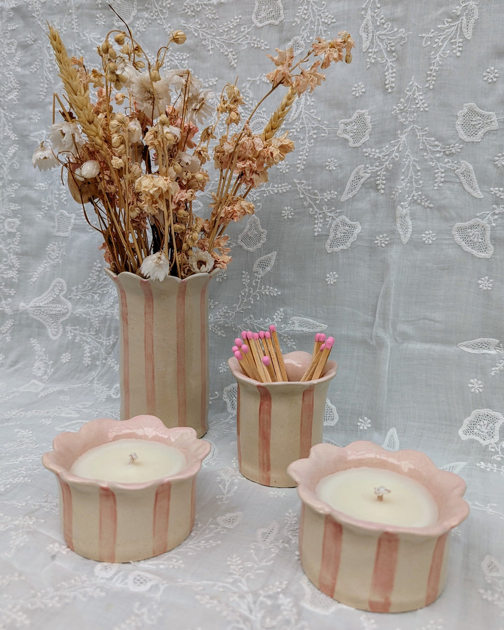 Daisy Travel Candle Hand Poured Soy Wax