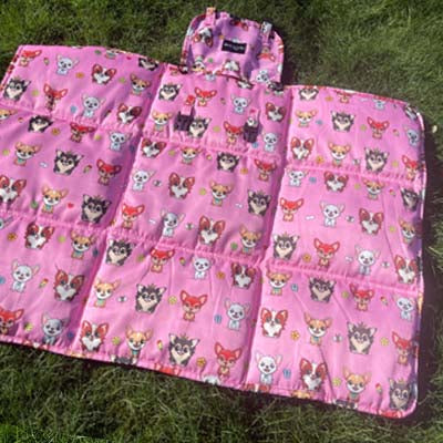 Roll and Go Signature Pink Padded Chihuahua Print Travel Mat