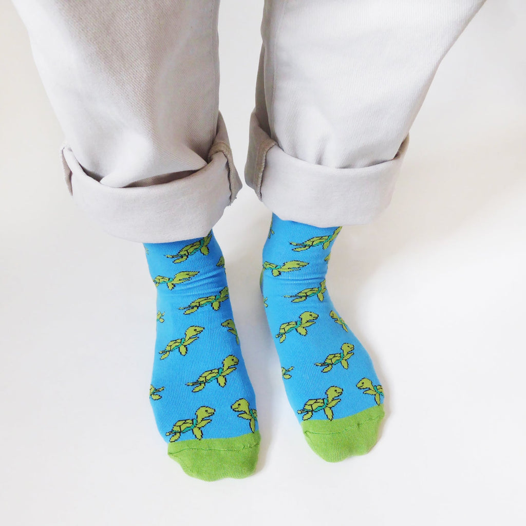 Save the Turtles Bamboo Socks in Sky Blue