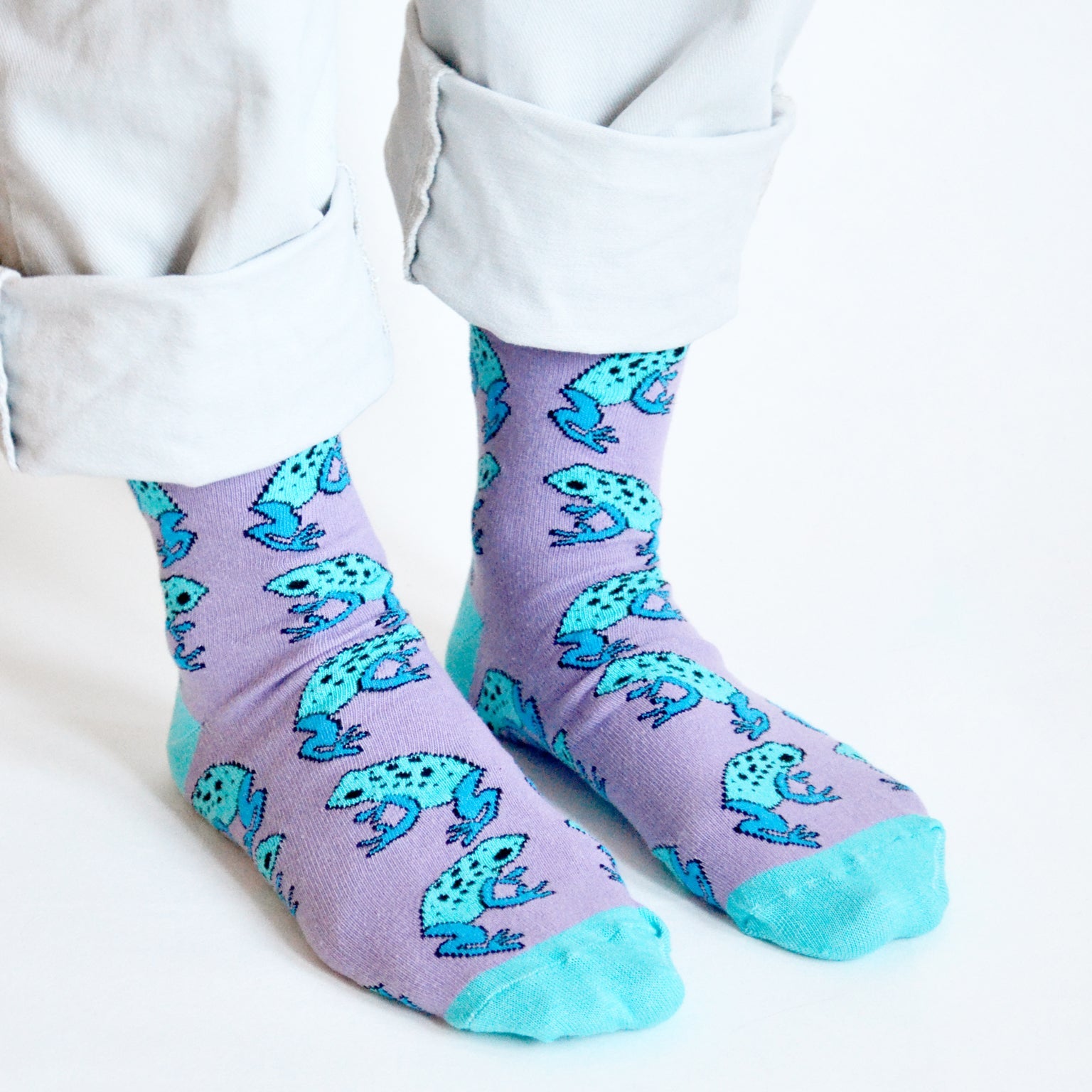 Save the Frogs Bamboo Socks in Purple