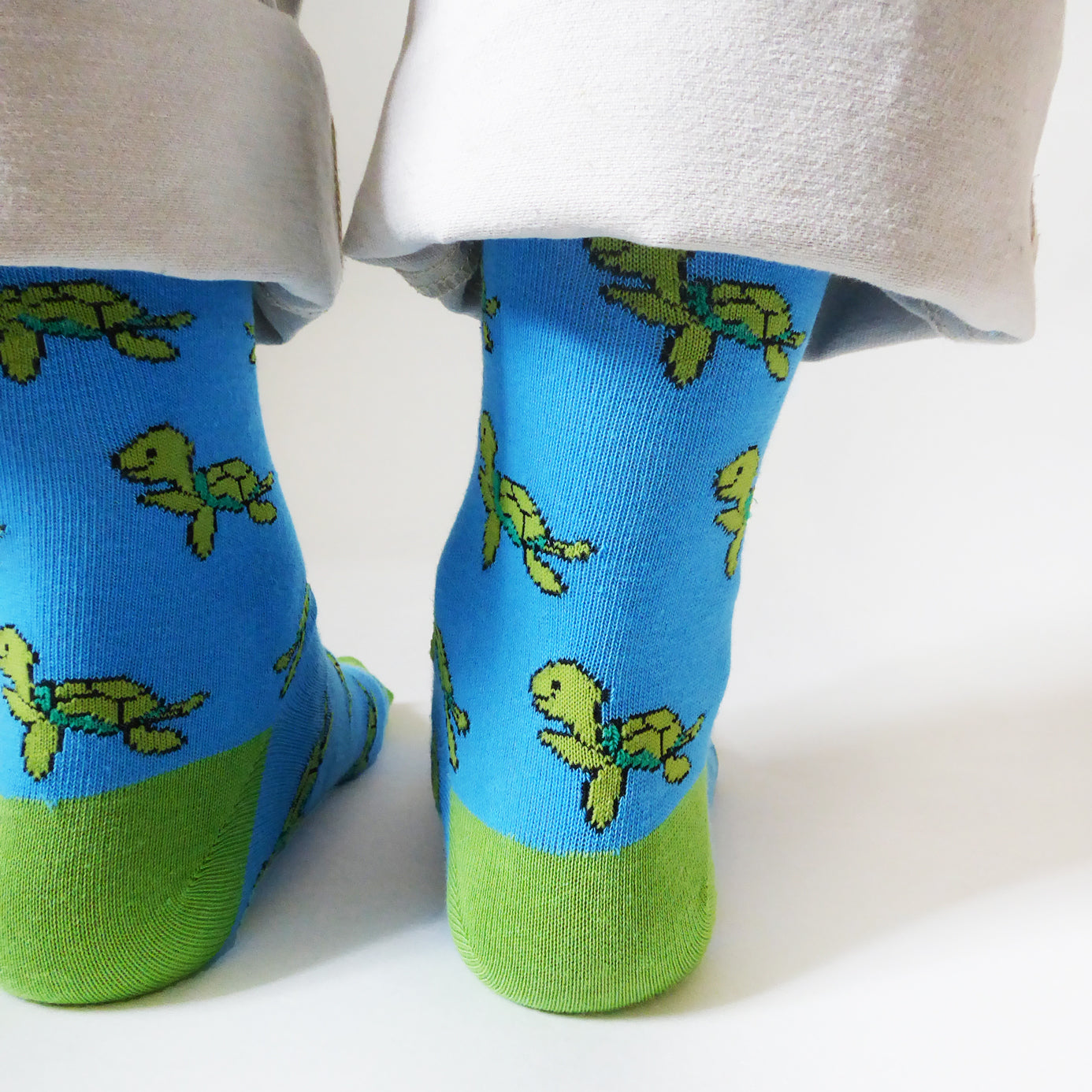 Save the Turtles Bamboo Socks in Sky Blue