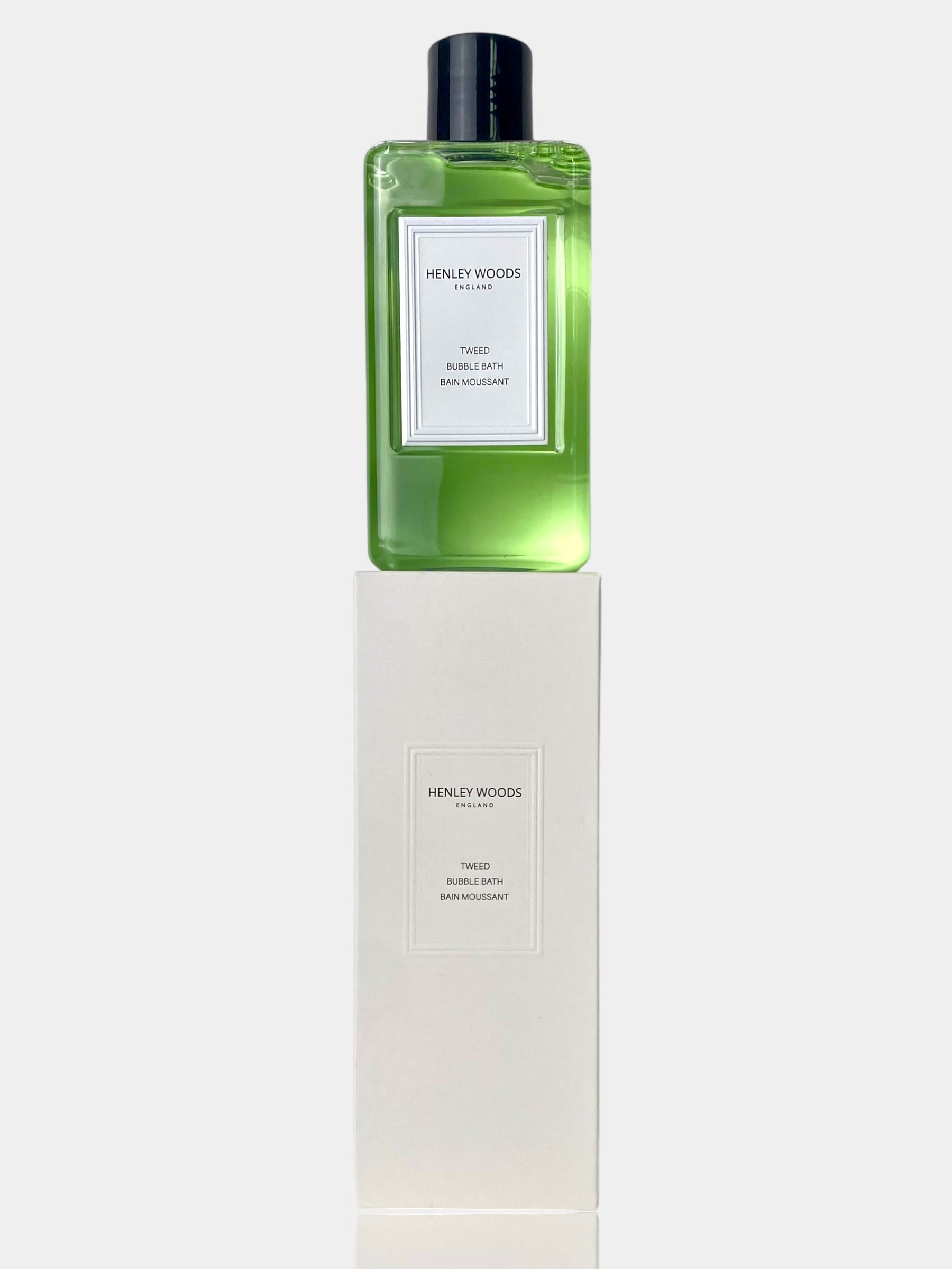 Tweed Bubble Bath with Blackberry and Lily