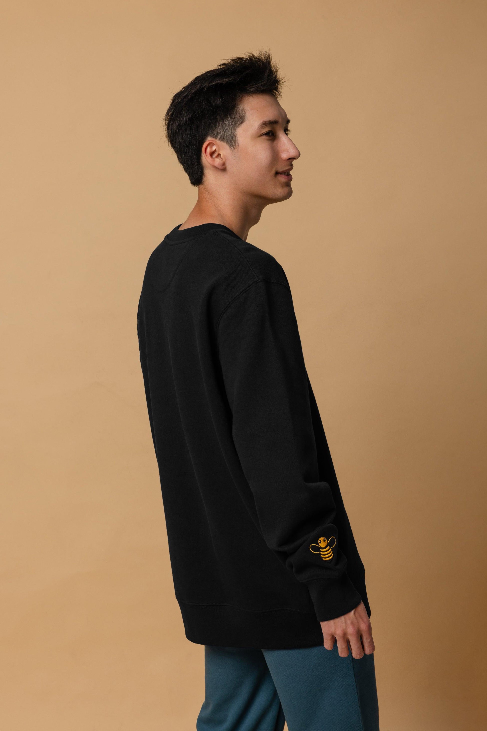 Bee Sweatshirt in Black