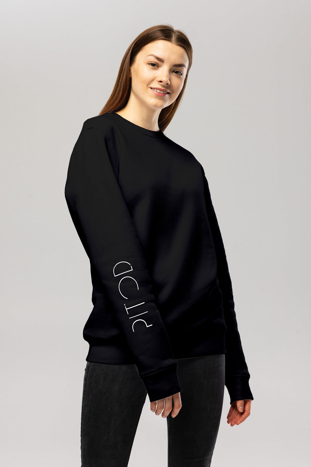 Organic Cotton Sleeve Sweatshirt in Black