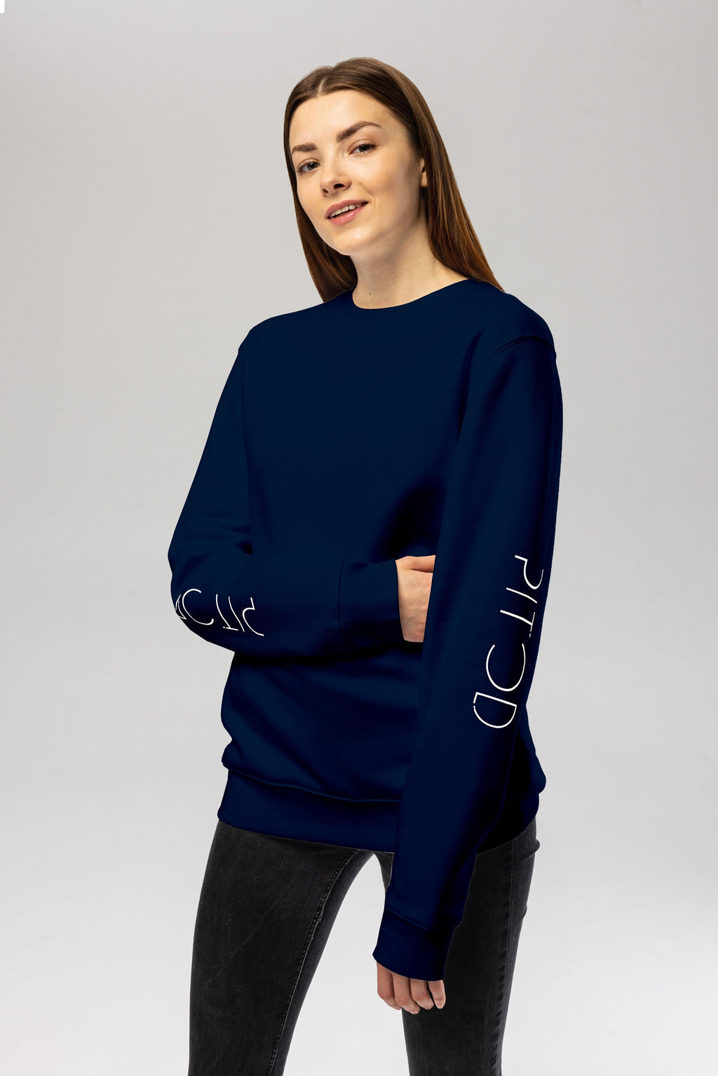 Organic Cotton Sleeve Sweatshirt in Navy
