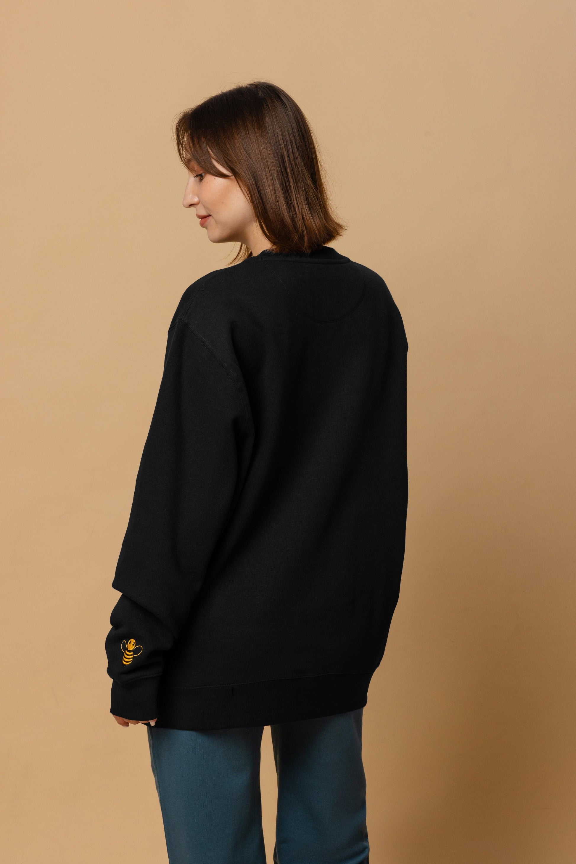 Bee Sweatshirt in Black