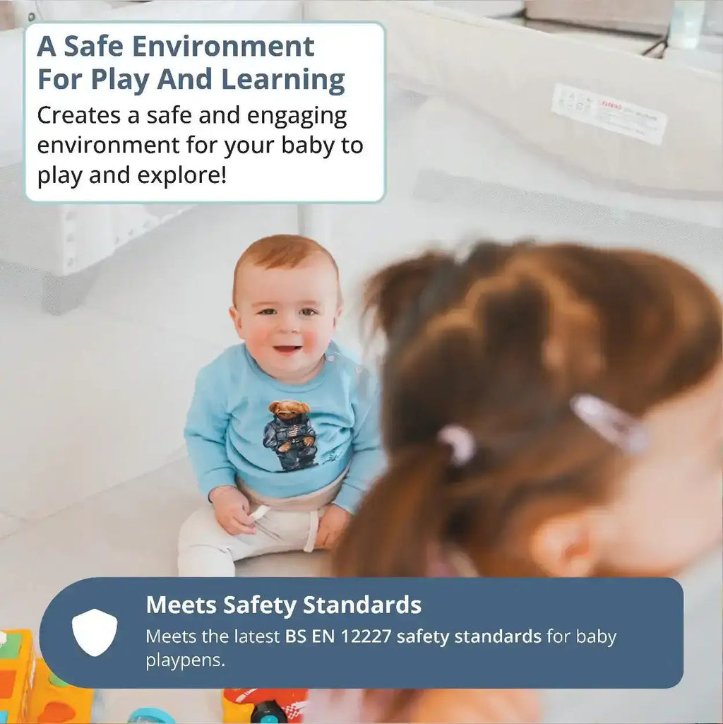 JOY Baby Playpen in Natural Wood