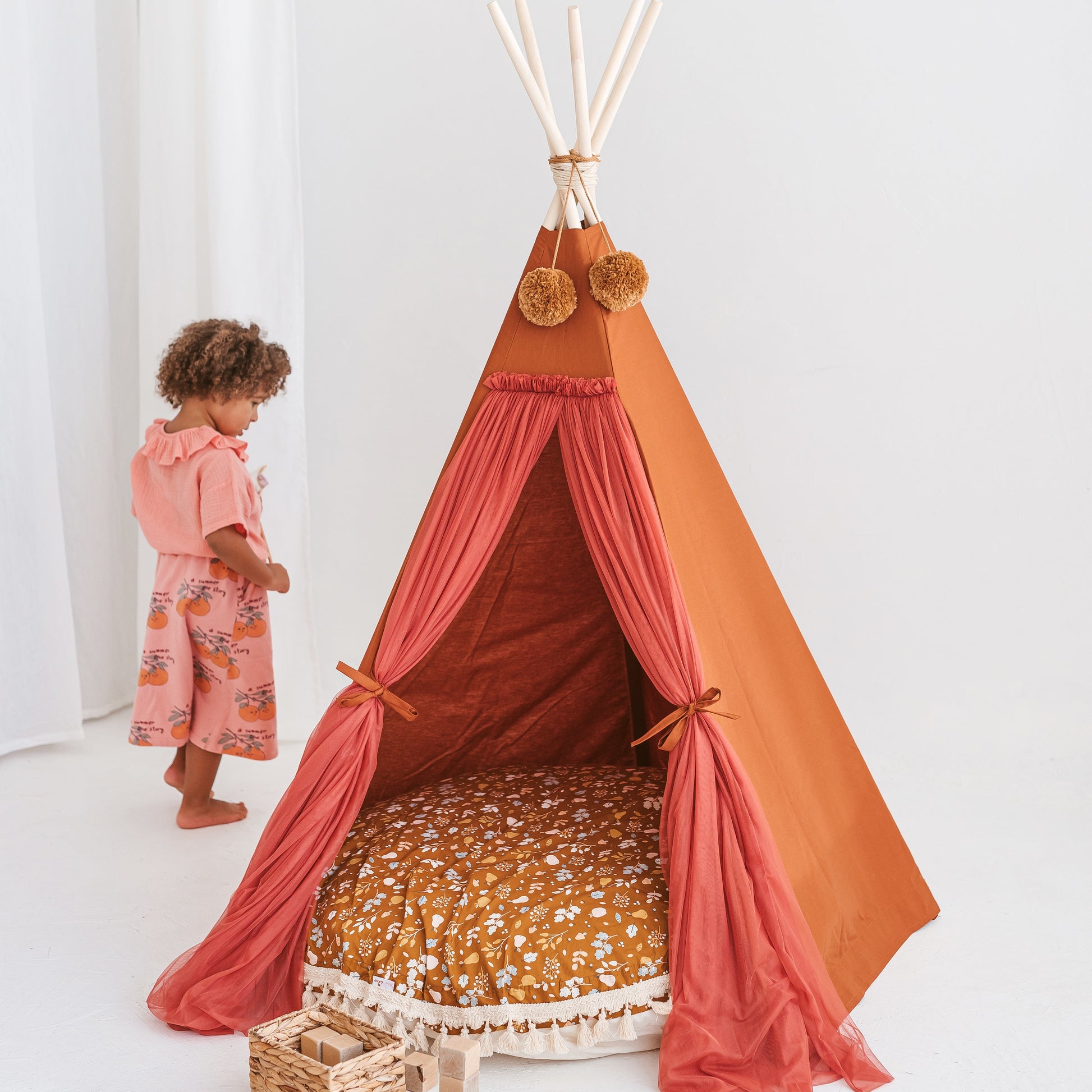 Fairy Kids Play Tent with Tulle in Cognac