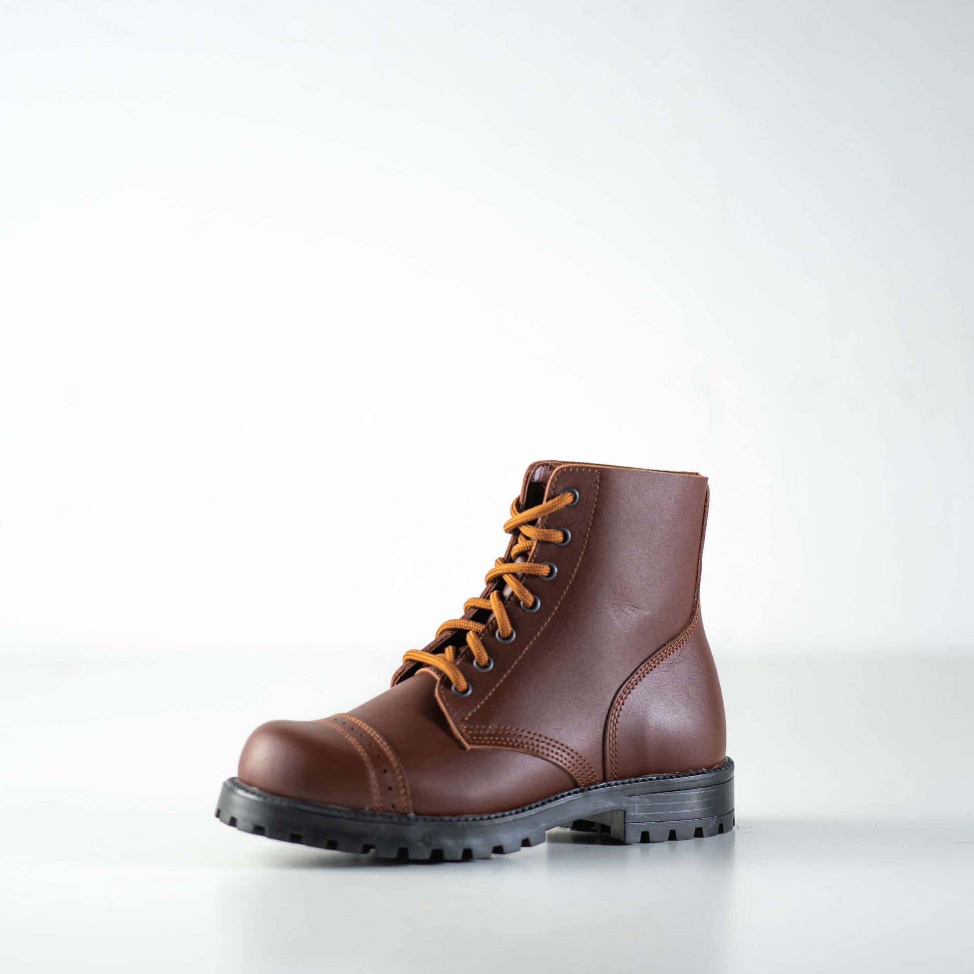 517 Aviator Boots – Durable & Stylish Water-Repellent Leather Boots by Samelin at www.brixbailey.com