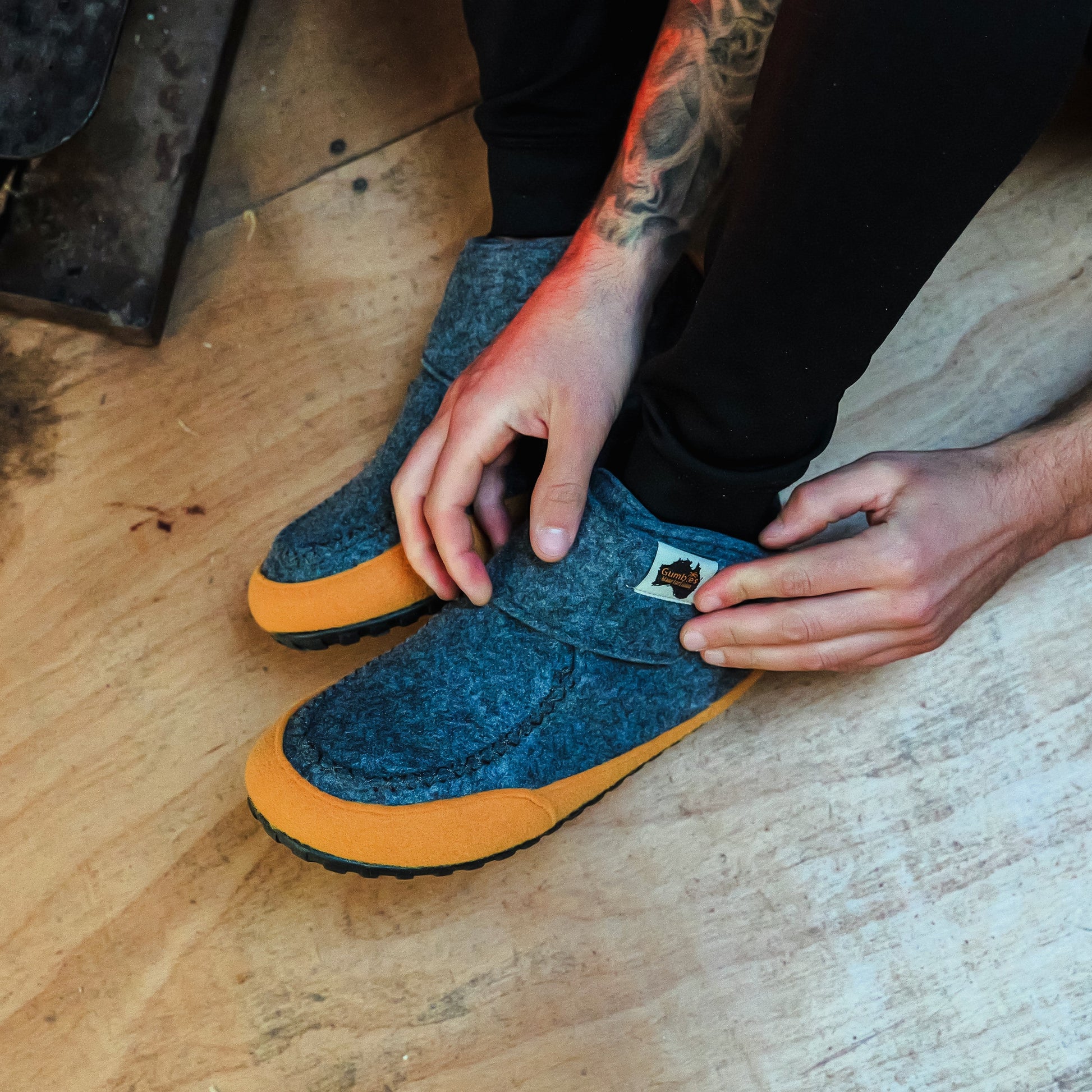 Quokka Men's Slipper Boots in Grey and Curry