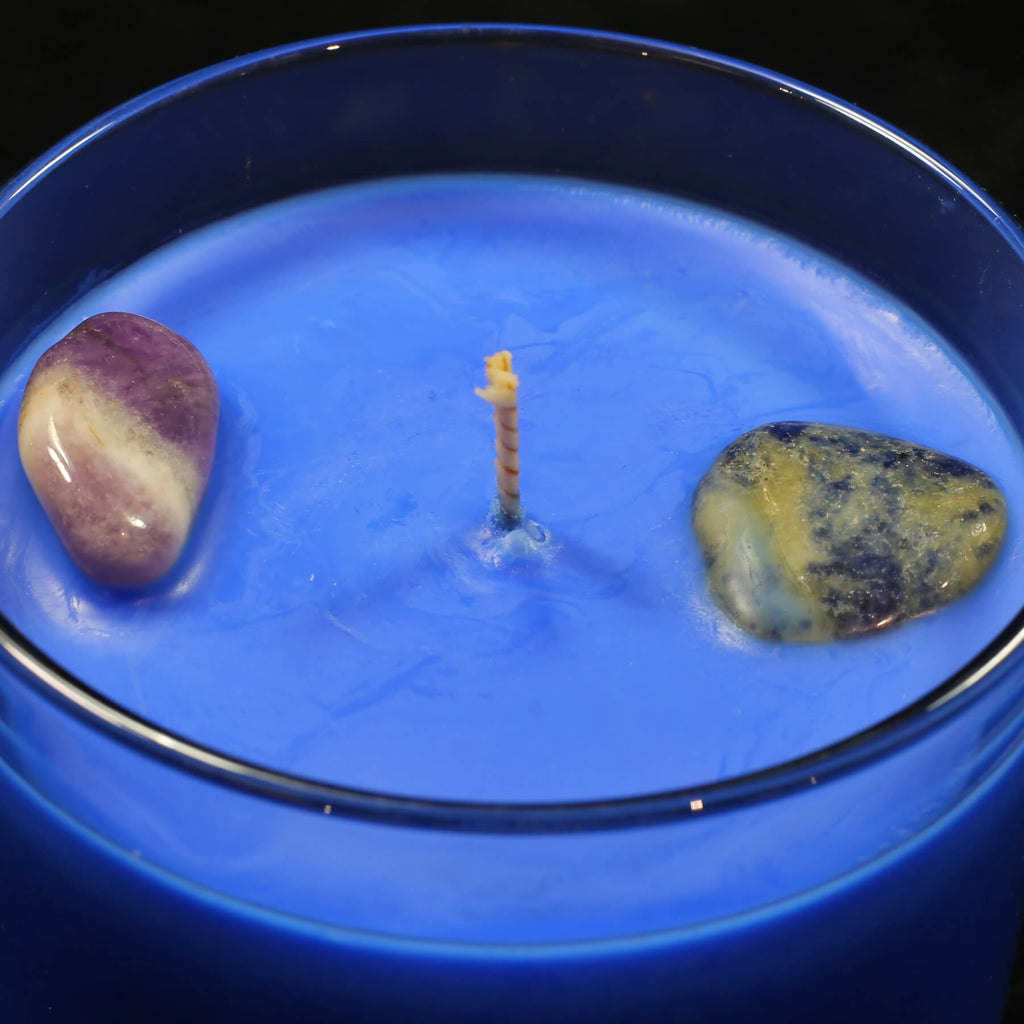 Relax Crystal Infused Scented Candle with Amethyst and Sodalite