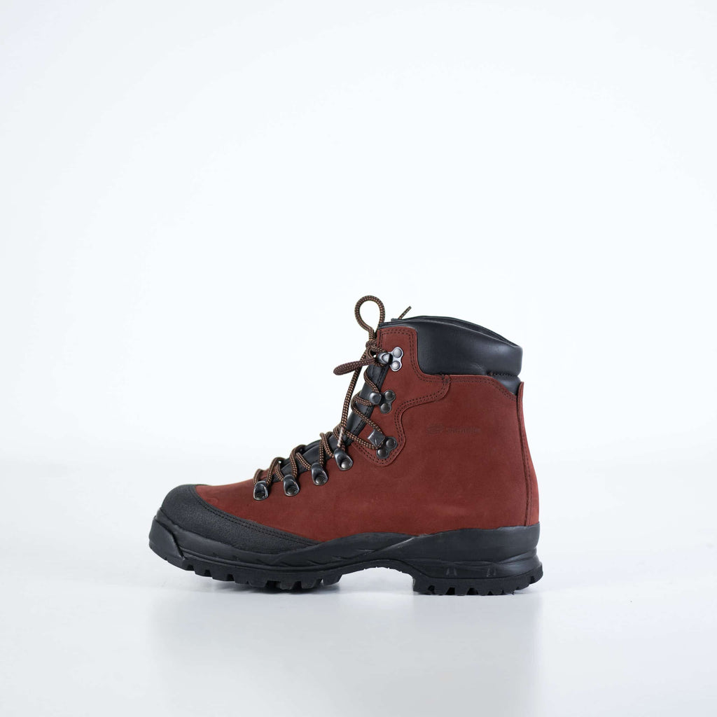 553P Rosso Aragosta Hiking Boots – Durable & Waterproof by Samelin at www.brixbailey.com