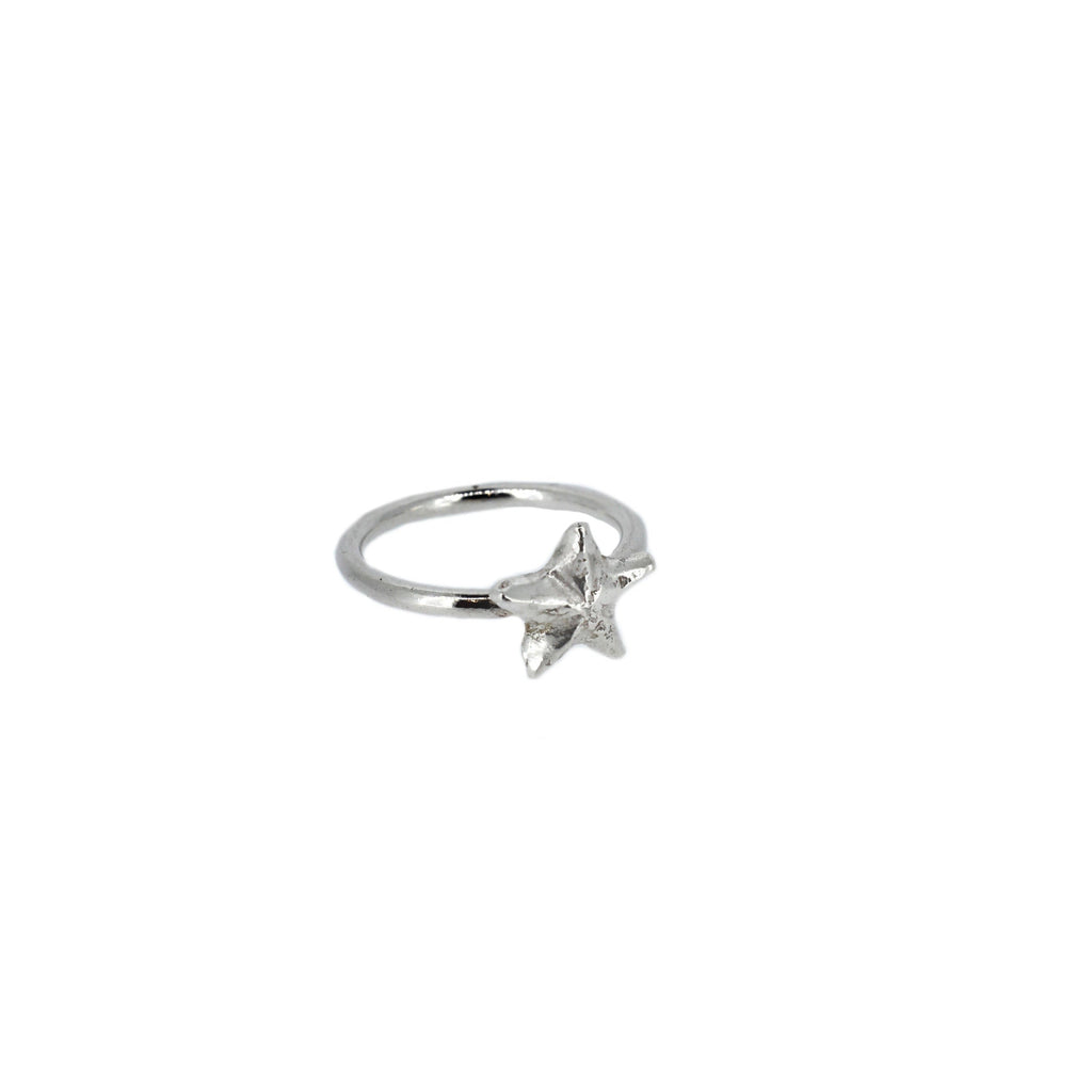 Starfish Charm Ring in Recycled Silver