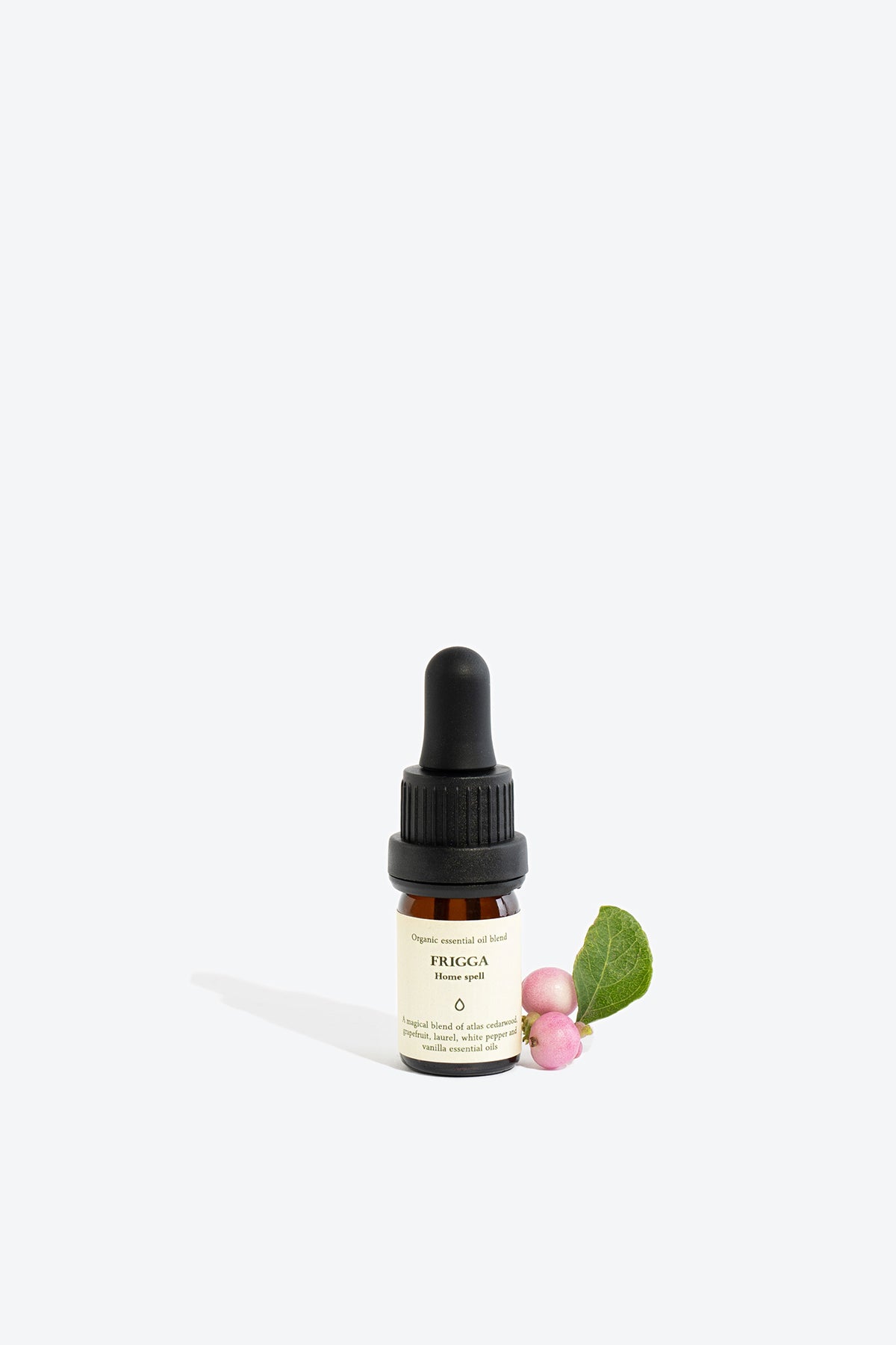 Organic Essential Oil Blend for Home Harmony & Prosperity – 5ml by Smells Like Spells at www.brixbailey.com