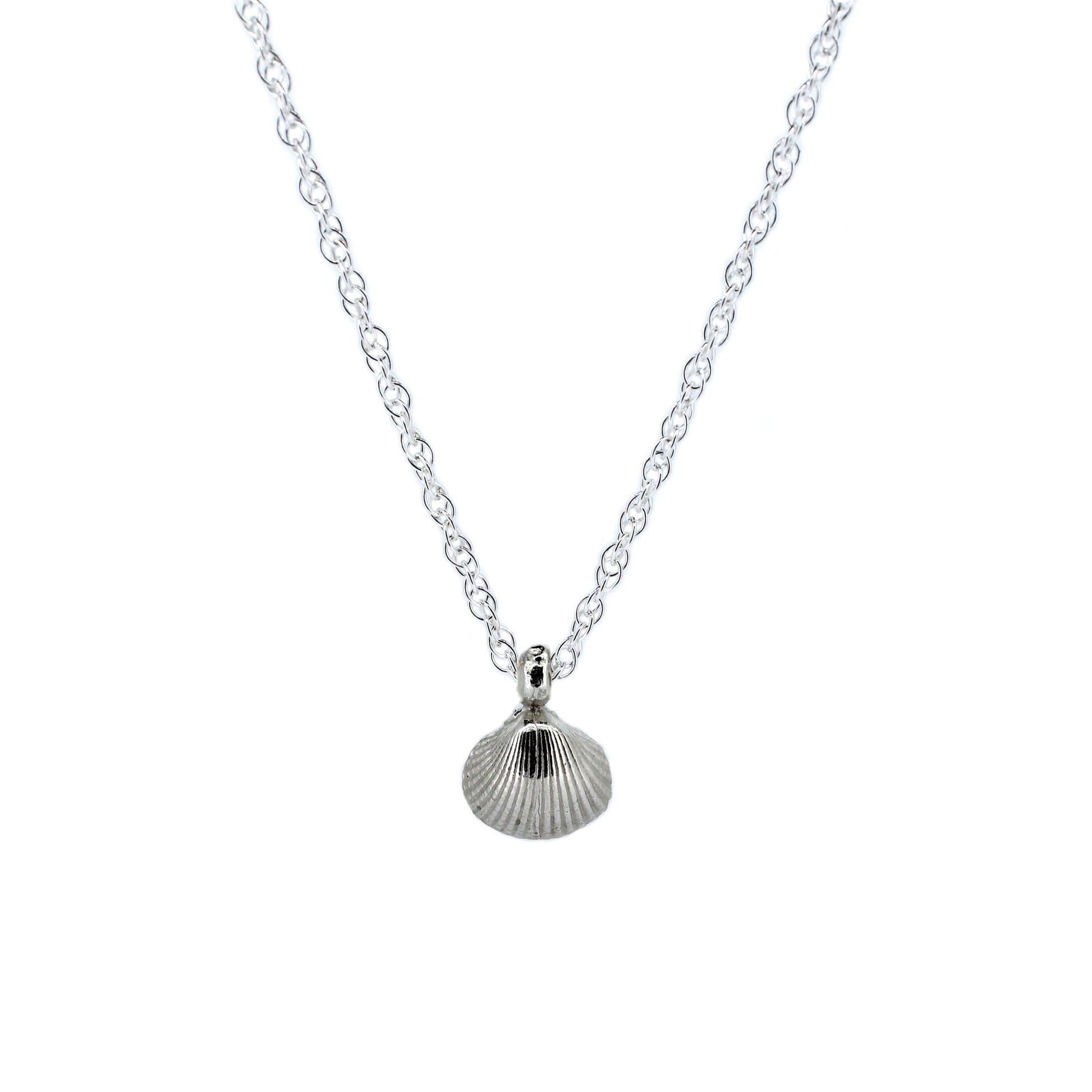 Sterling Silver Shell Rope Chain Necklace