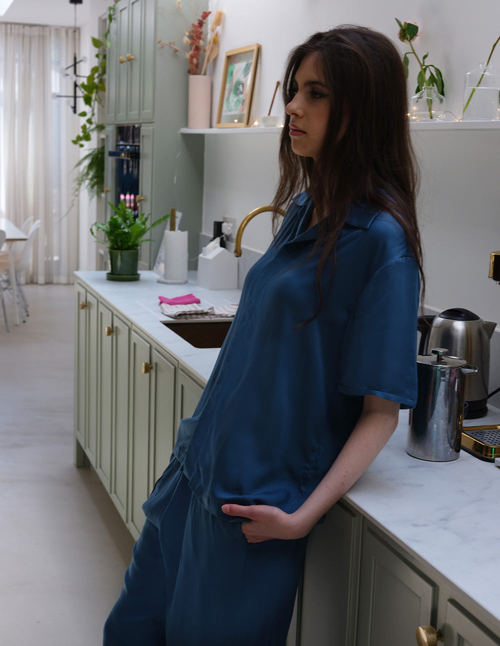 Sky Unisex Short Sleeve Top in Vegan Silk