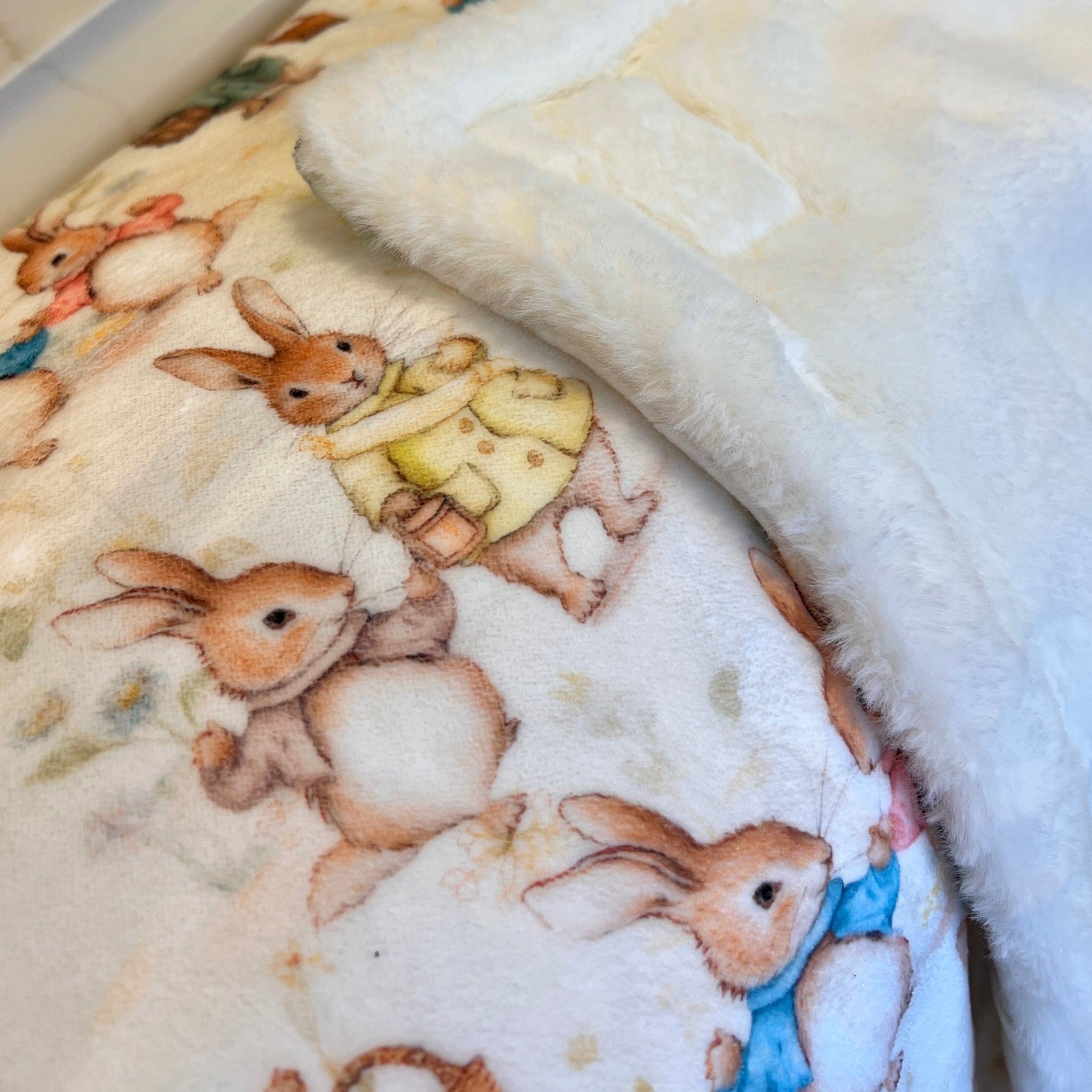 Supaw Sized Faux Fur Blanket