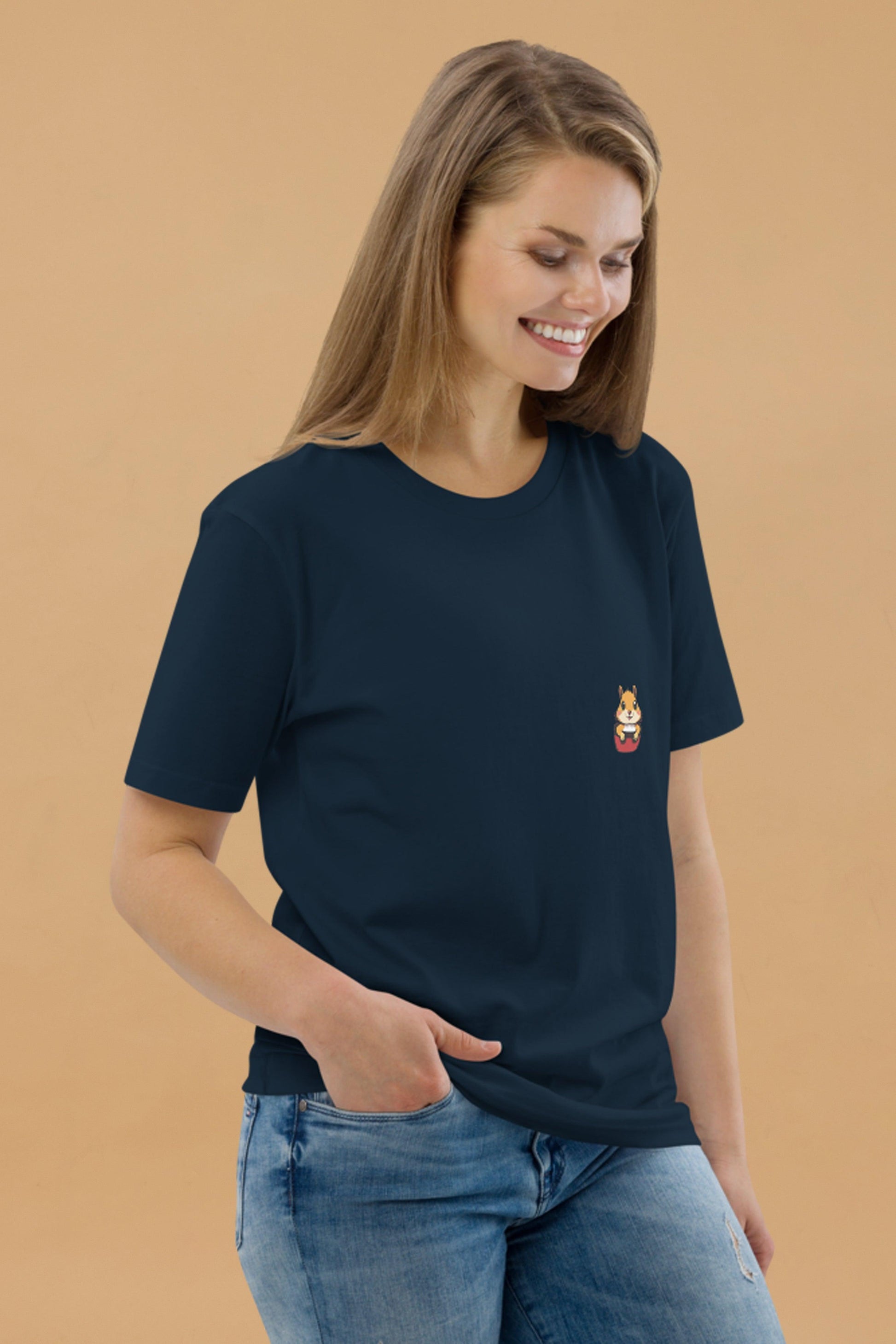 Squirrel Pocket T-Shirt in Navy