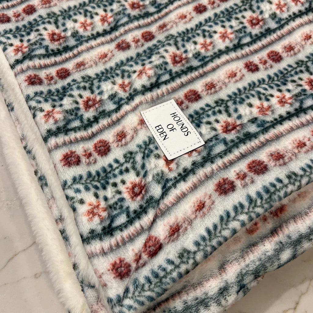 Supaw Sized Faux Fur Blanket