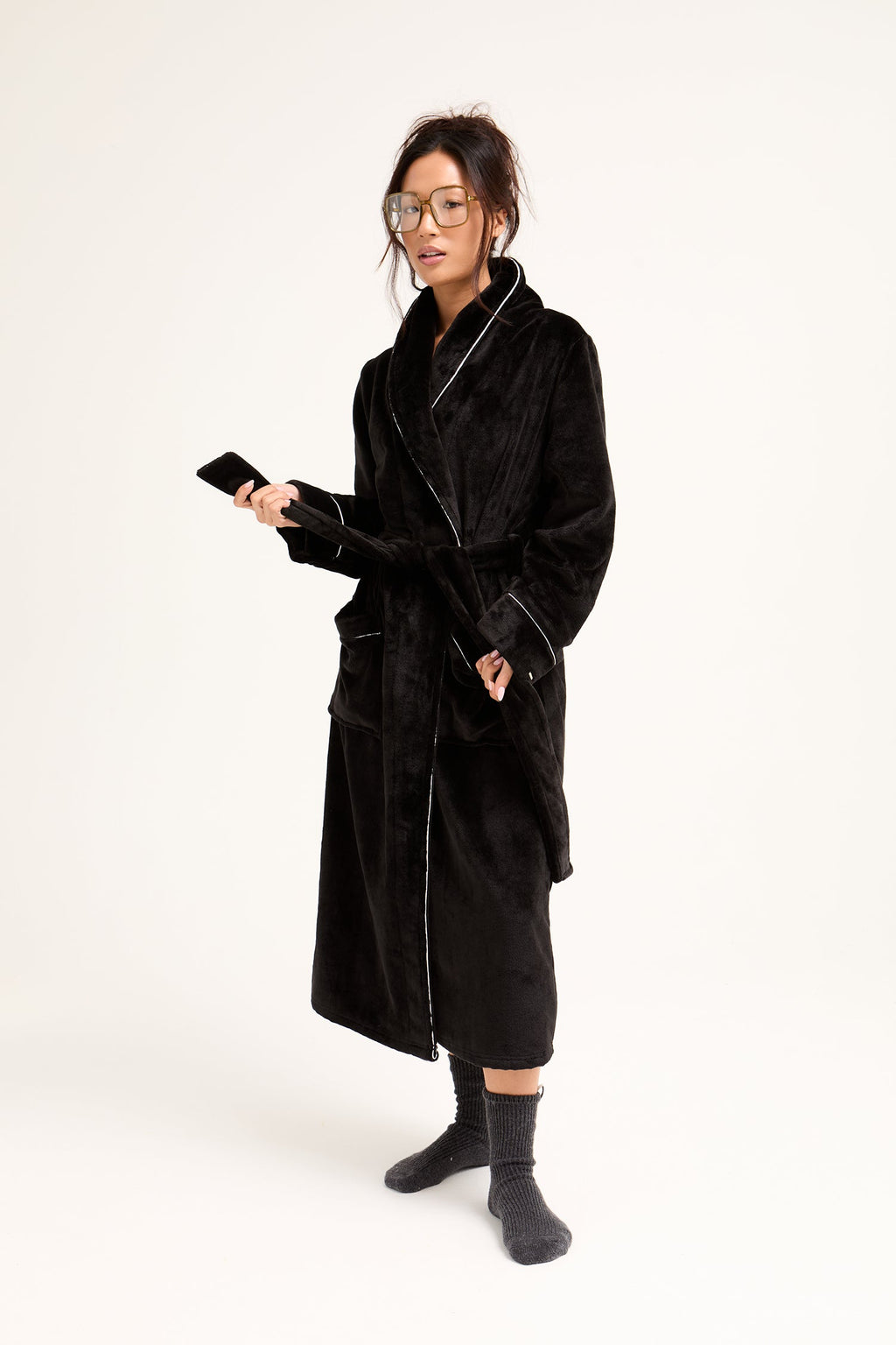 Super Plush Robe in Black