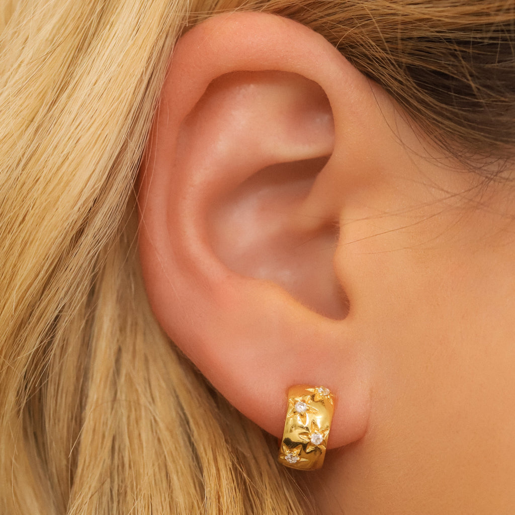 Chunky Star Huggie Earrings in 18K Gold Plated