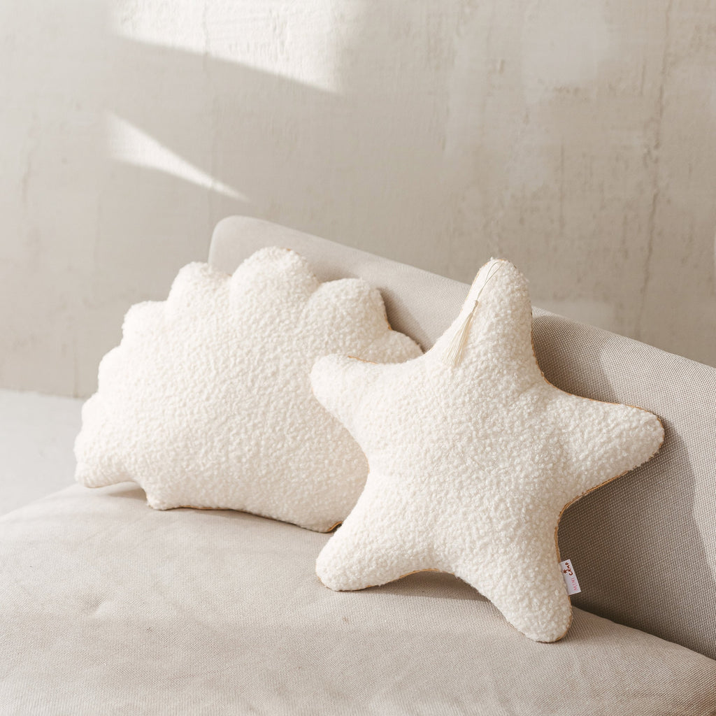 Seashell and Starfish Throw Pillows, Pack of 2
