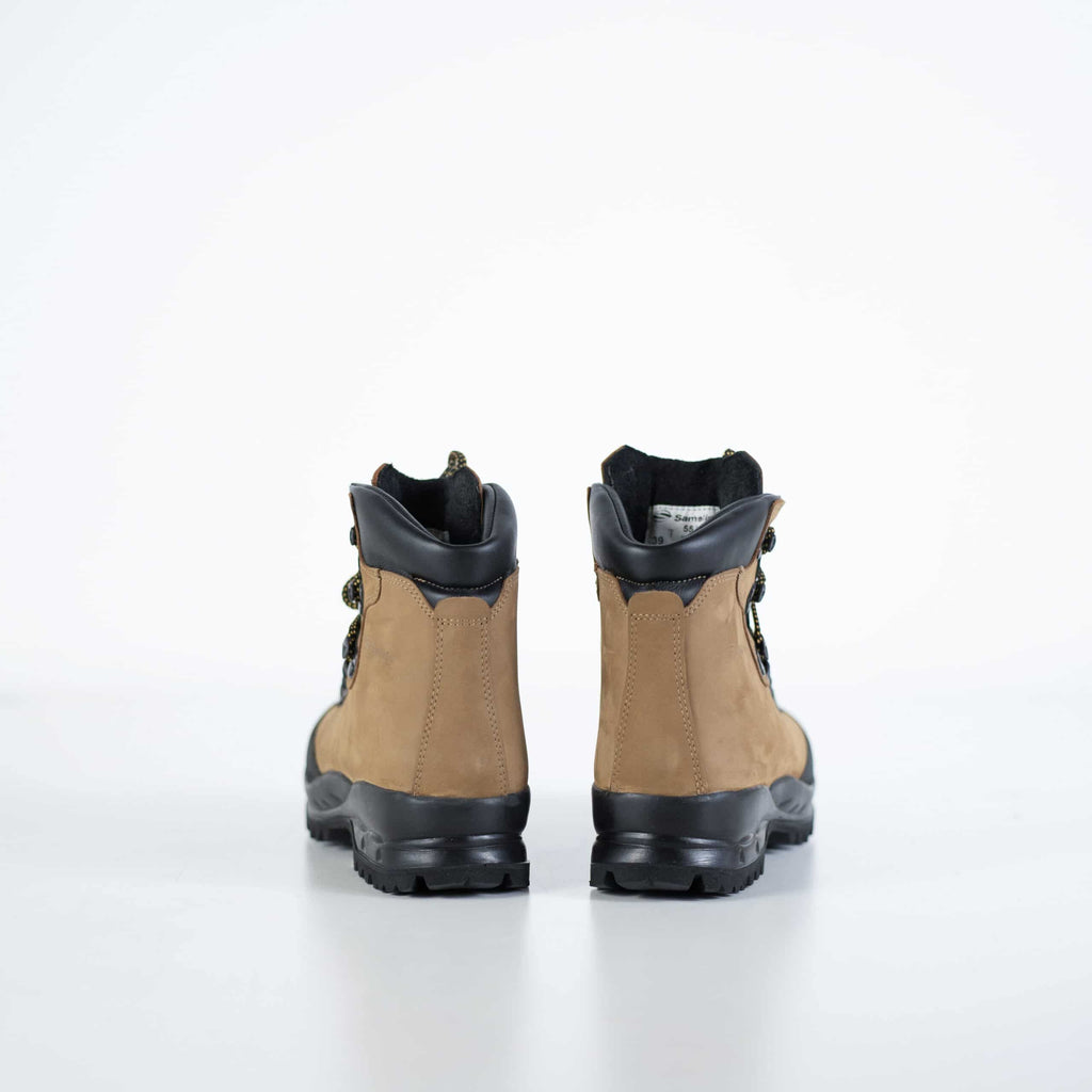 553P Tundra Hiking Boots – Waterproof & Durable Vibram Sole by Samelin at www.brixbailey.com