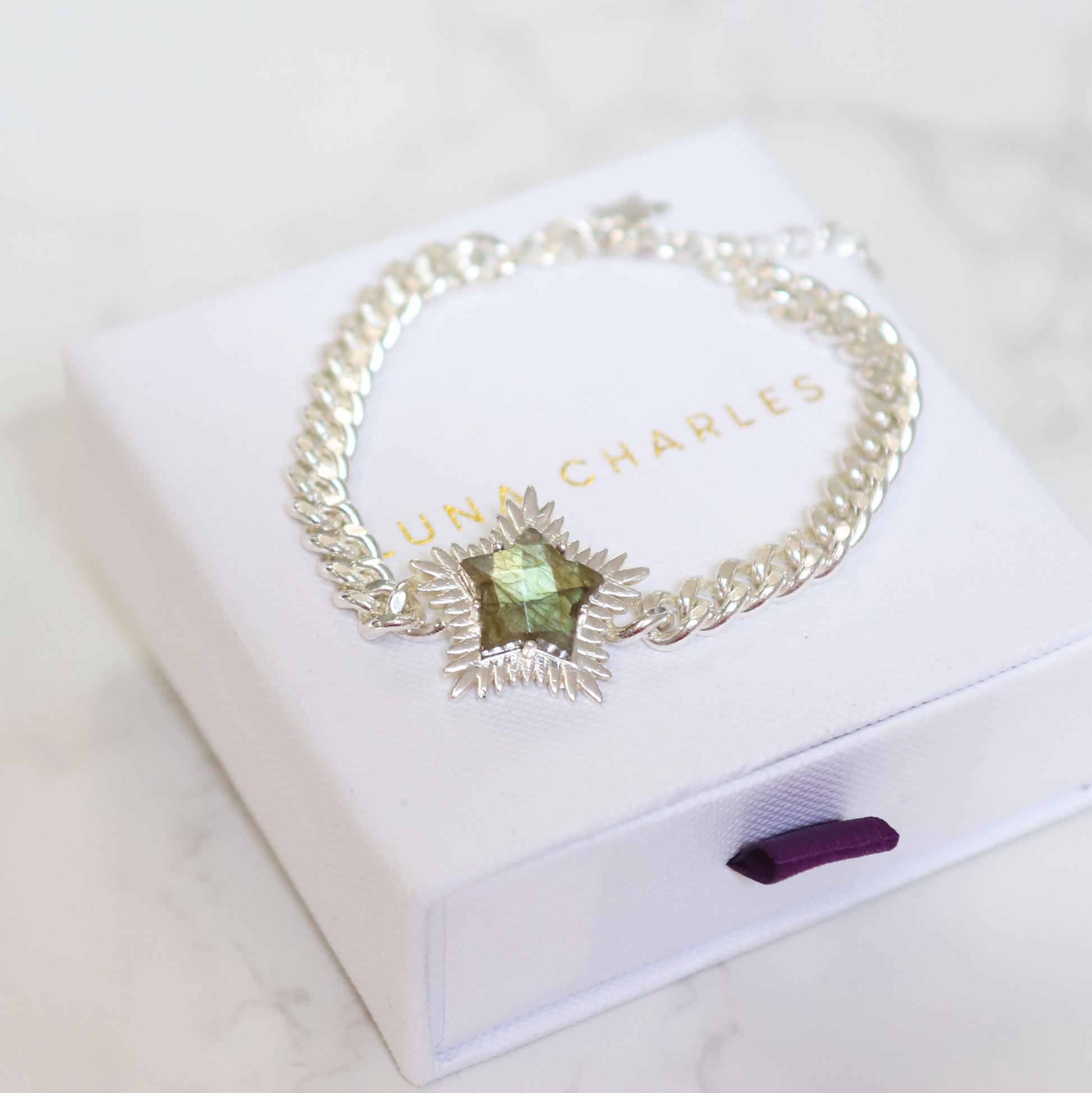 Willa Labradorite Spiky Star Bracelet in 925 Sterling Silver
