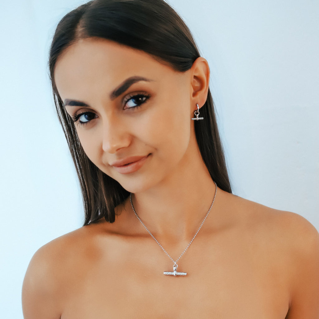 Wren T Bar Necklace Sterling Silver