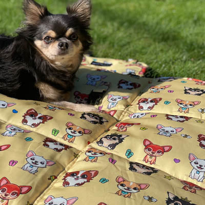 Golden Sands Padded Chihuahua Print Travel Mat
