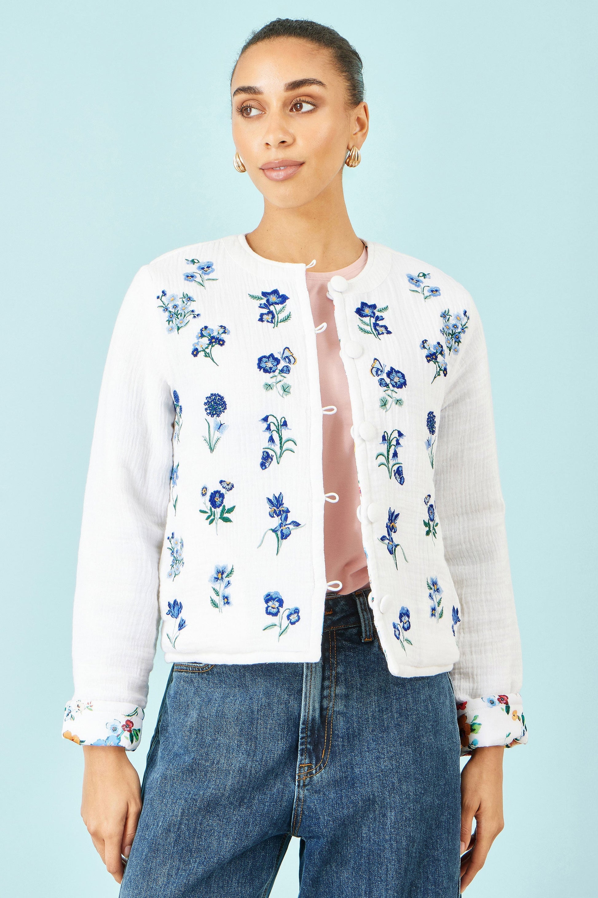 Yumi White Floral Embroidery Reversible Cotton Jacket