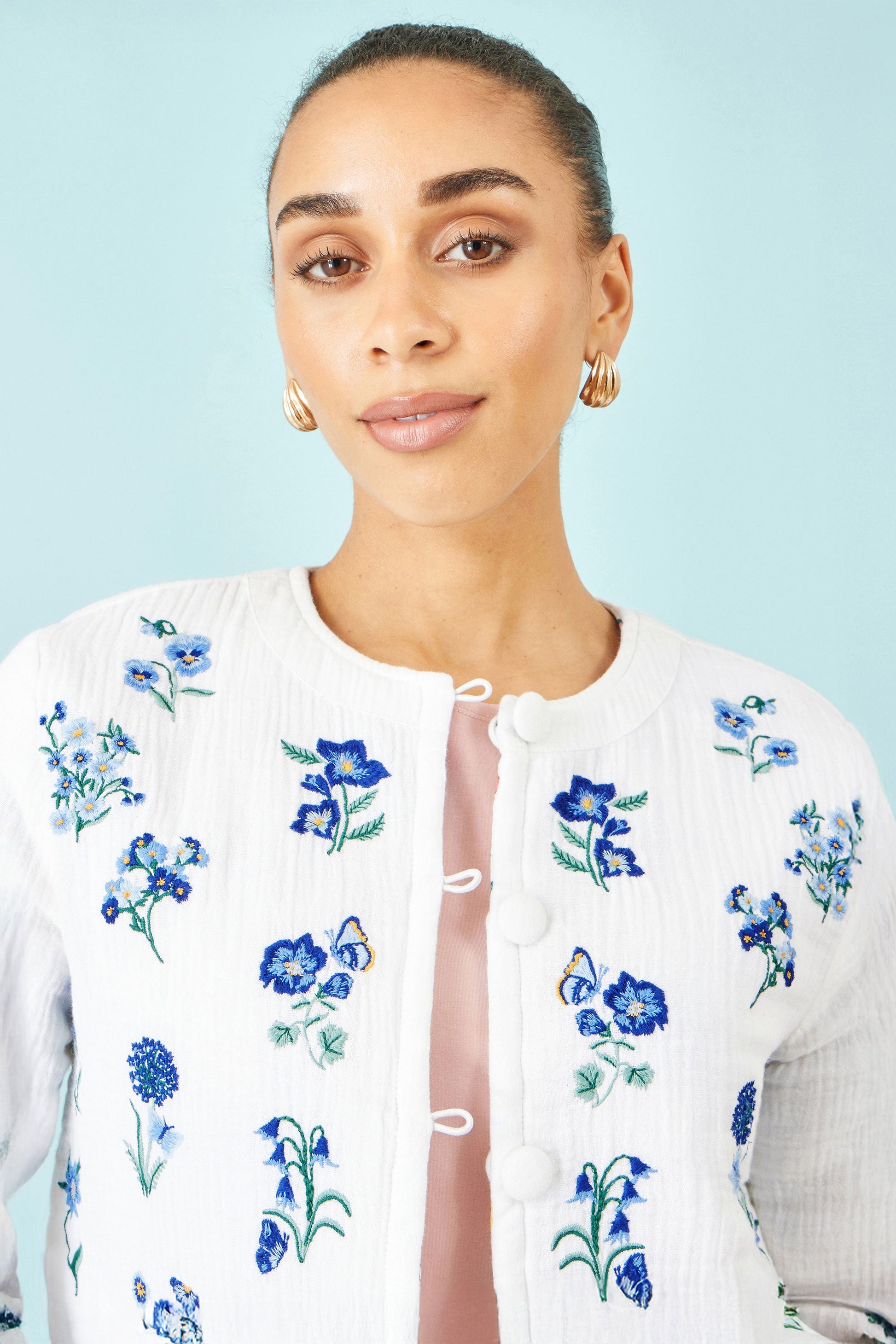 Yumi White Floral Embroidery Reversible Cotton Jacket