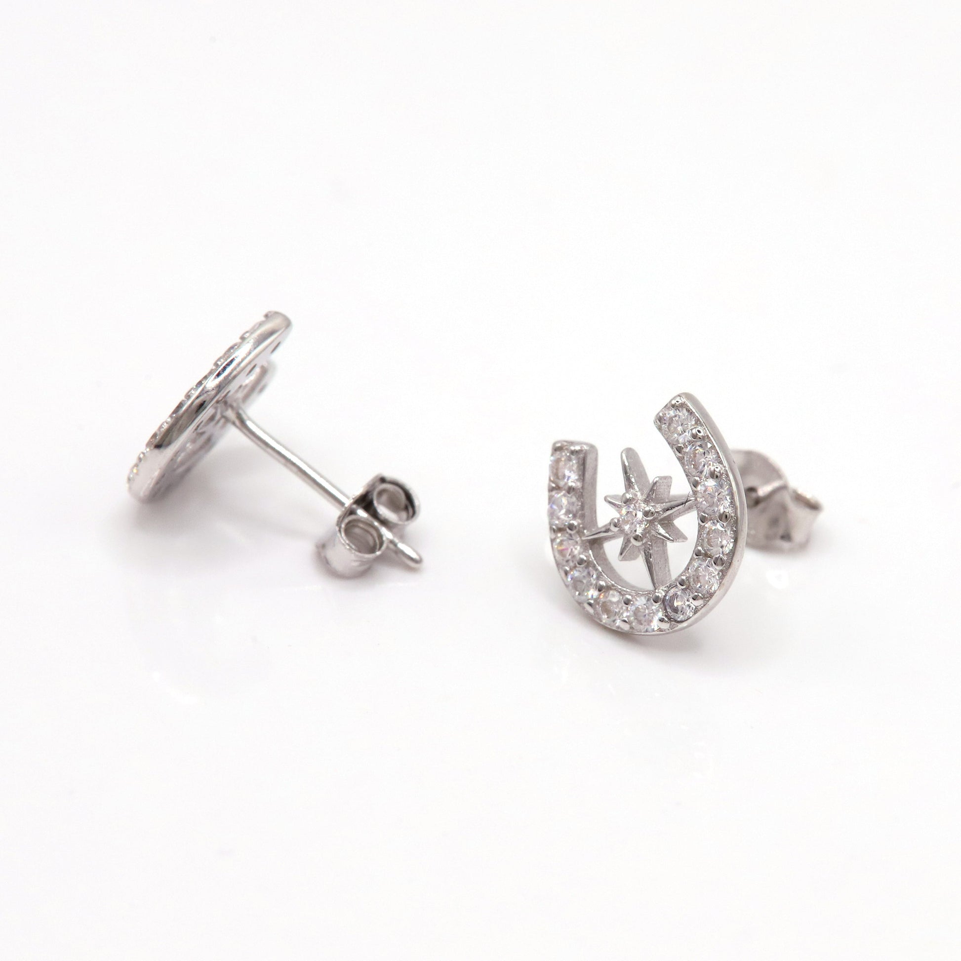 Horseshoe Star Stud Earrings in 925 Sterling Silver